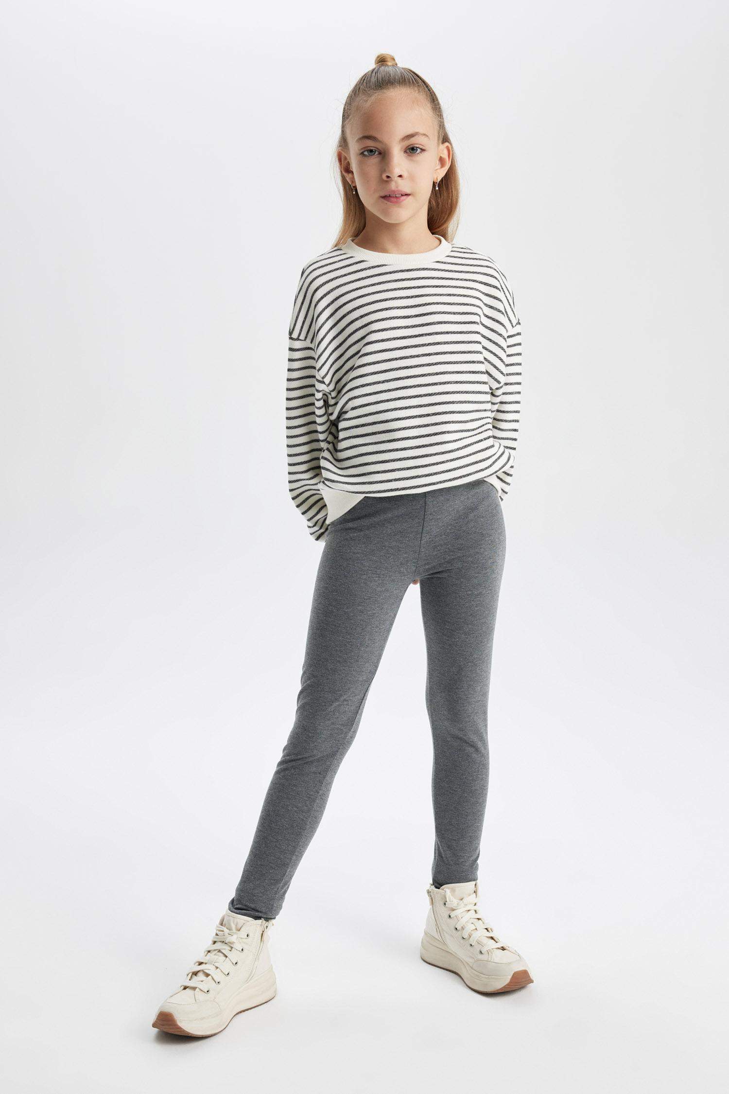 ستريج بناتي قصة عادية