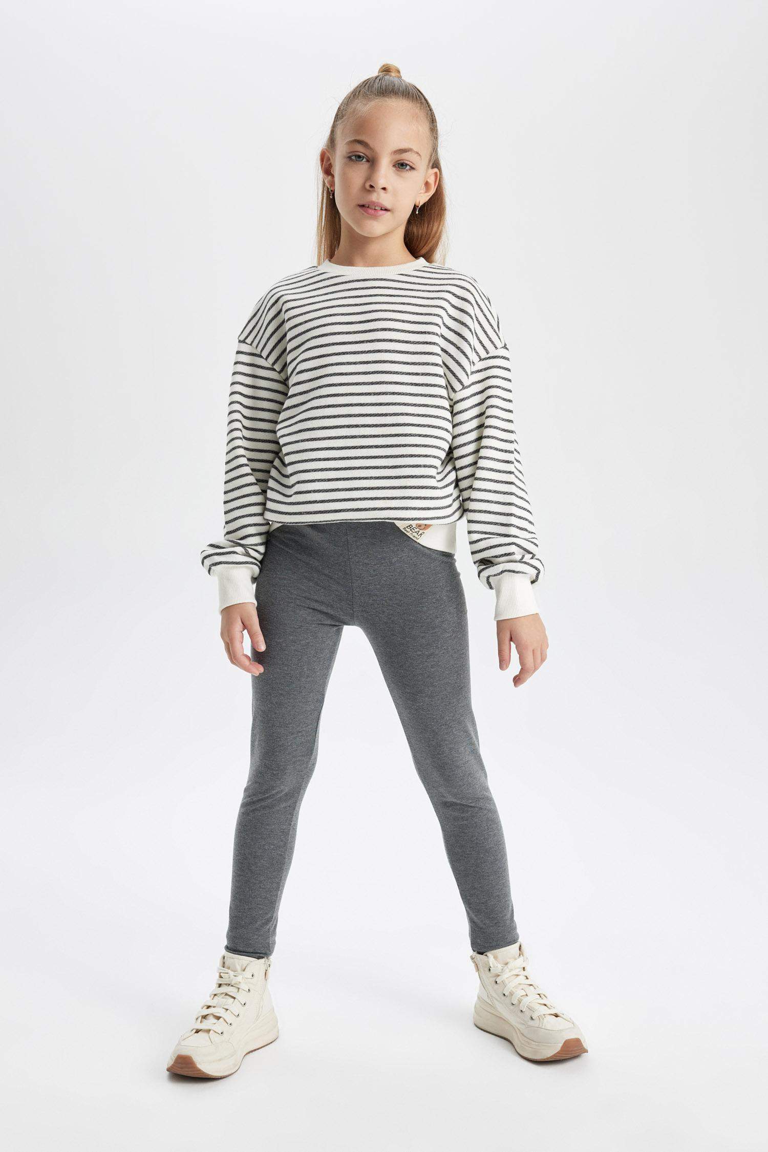 ستريج بناتي قصة عادية