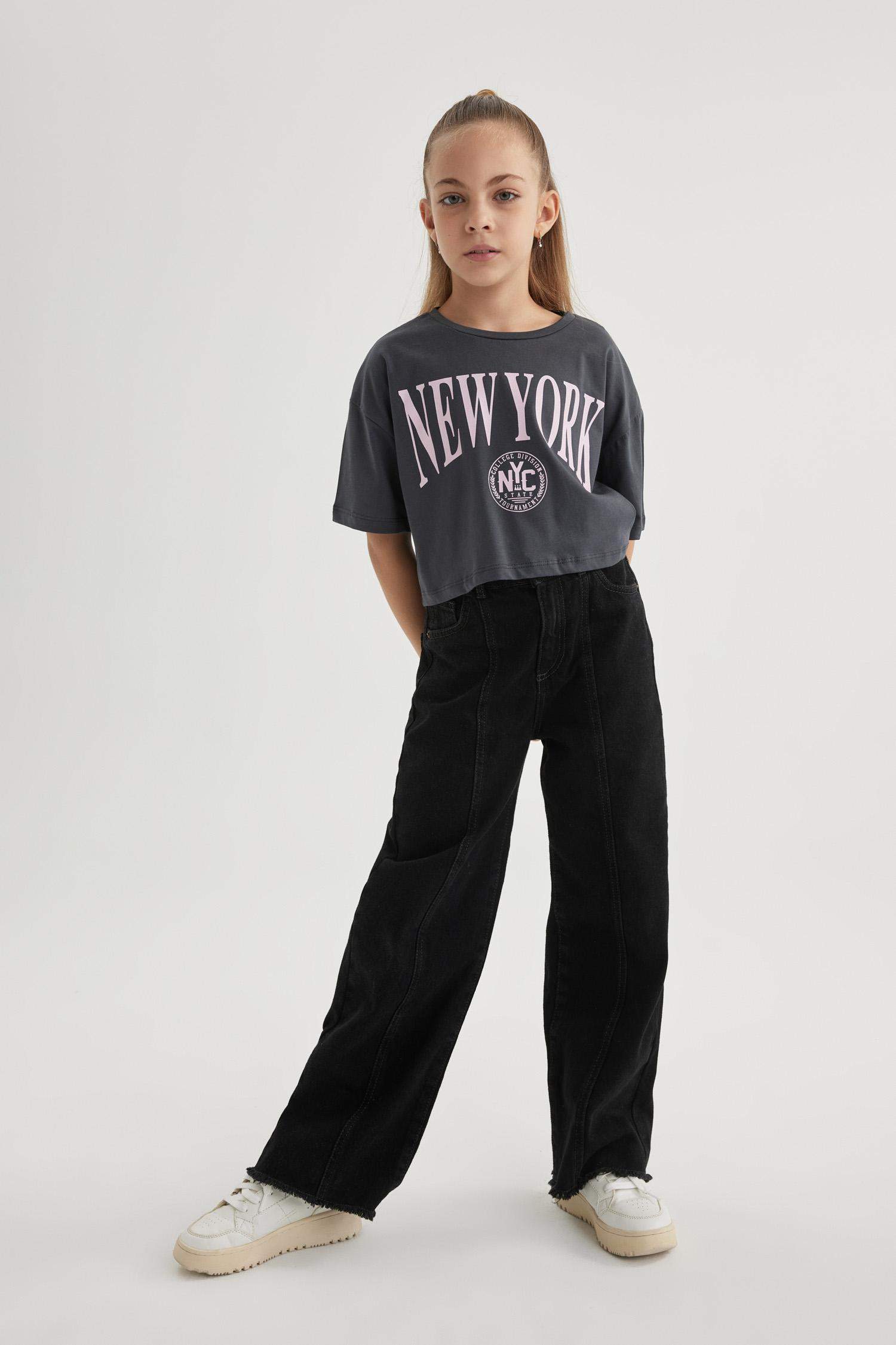 تيشيرت بناتي كروب قصة عادية بياخة مستديرة - قطعتين