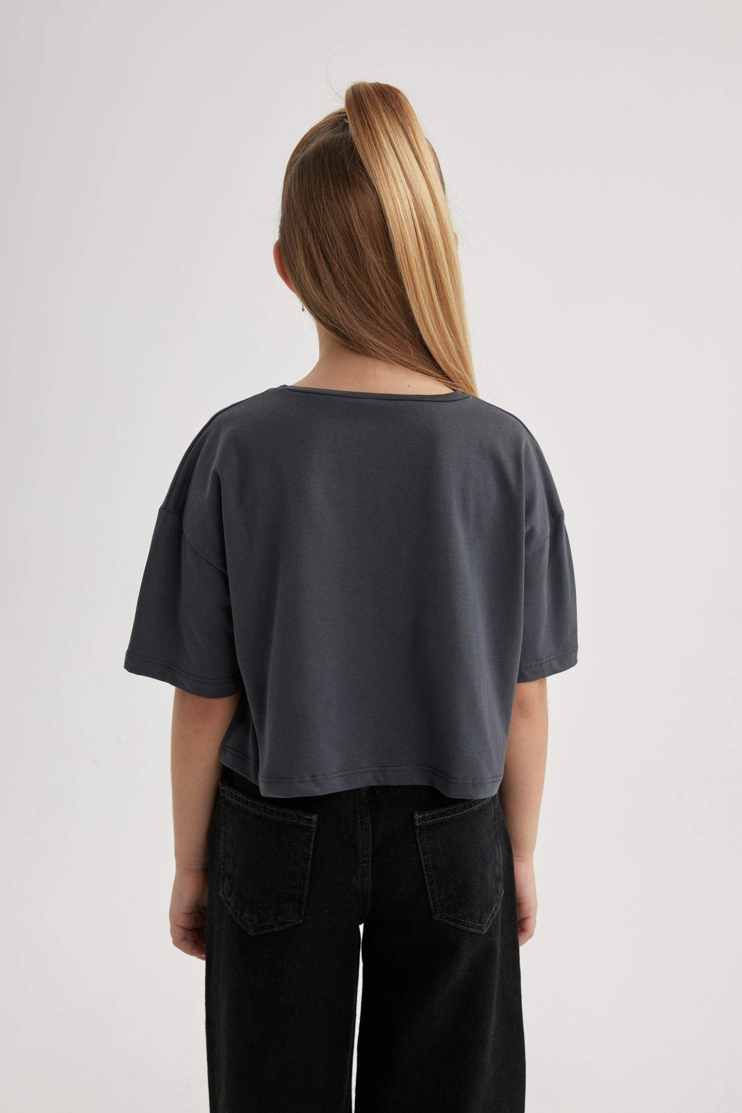 تيشيرت بناتي كروب قصة عادية بياخة مستديرة - قطعتين