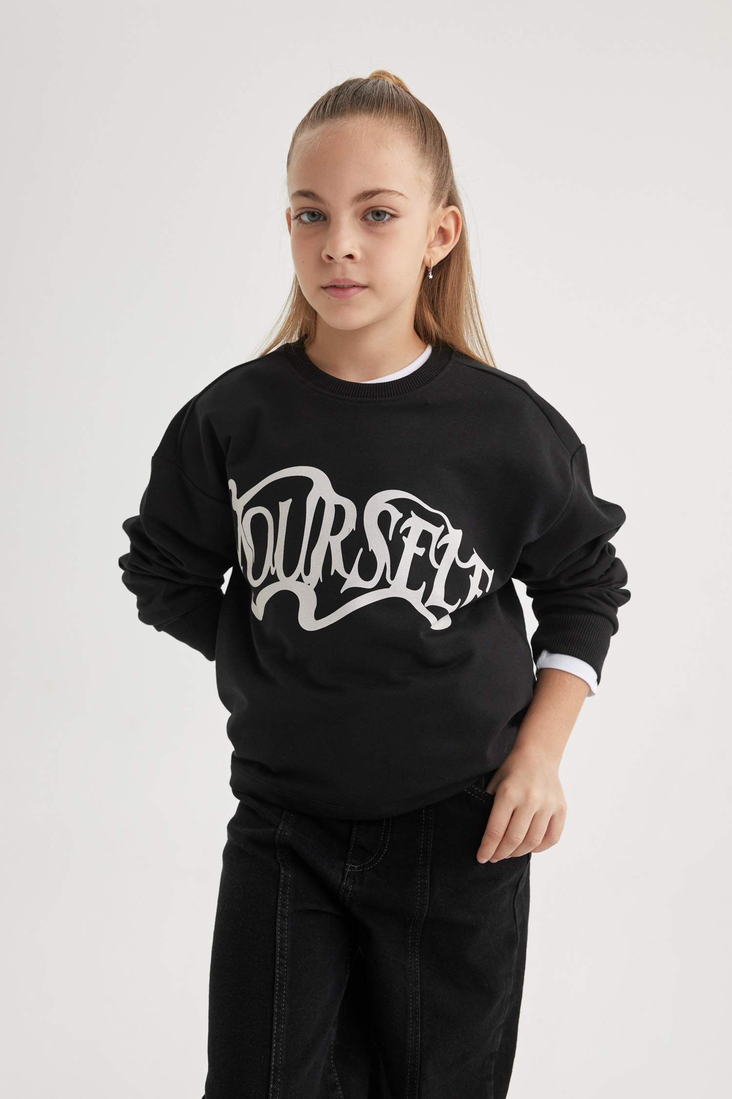 تيشيرت كروب بناتي ردن طويل مطبوع