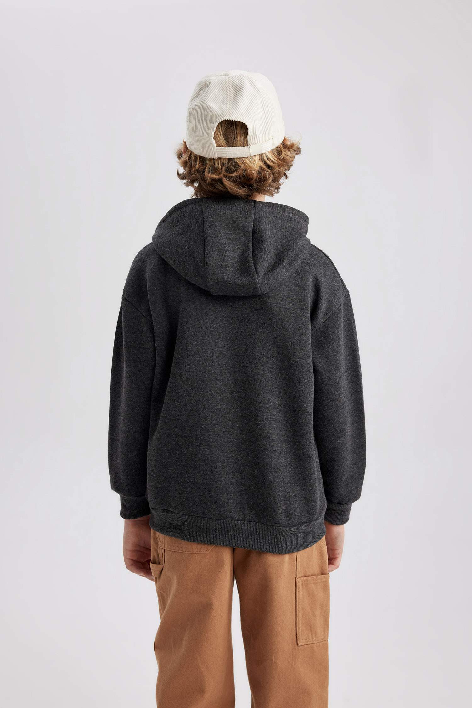 Erkek Çocuk Baskılı Kanguru Cepli Kapüşonlu Sweatshirt