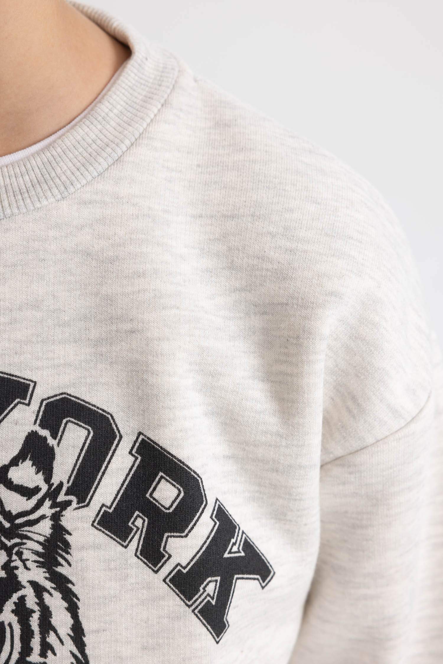 Erkek Çocuk Bisiklet Yaka Baskılı Sweatshirt