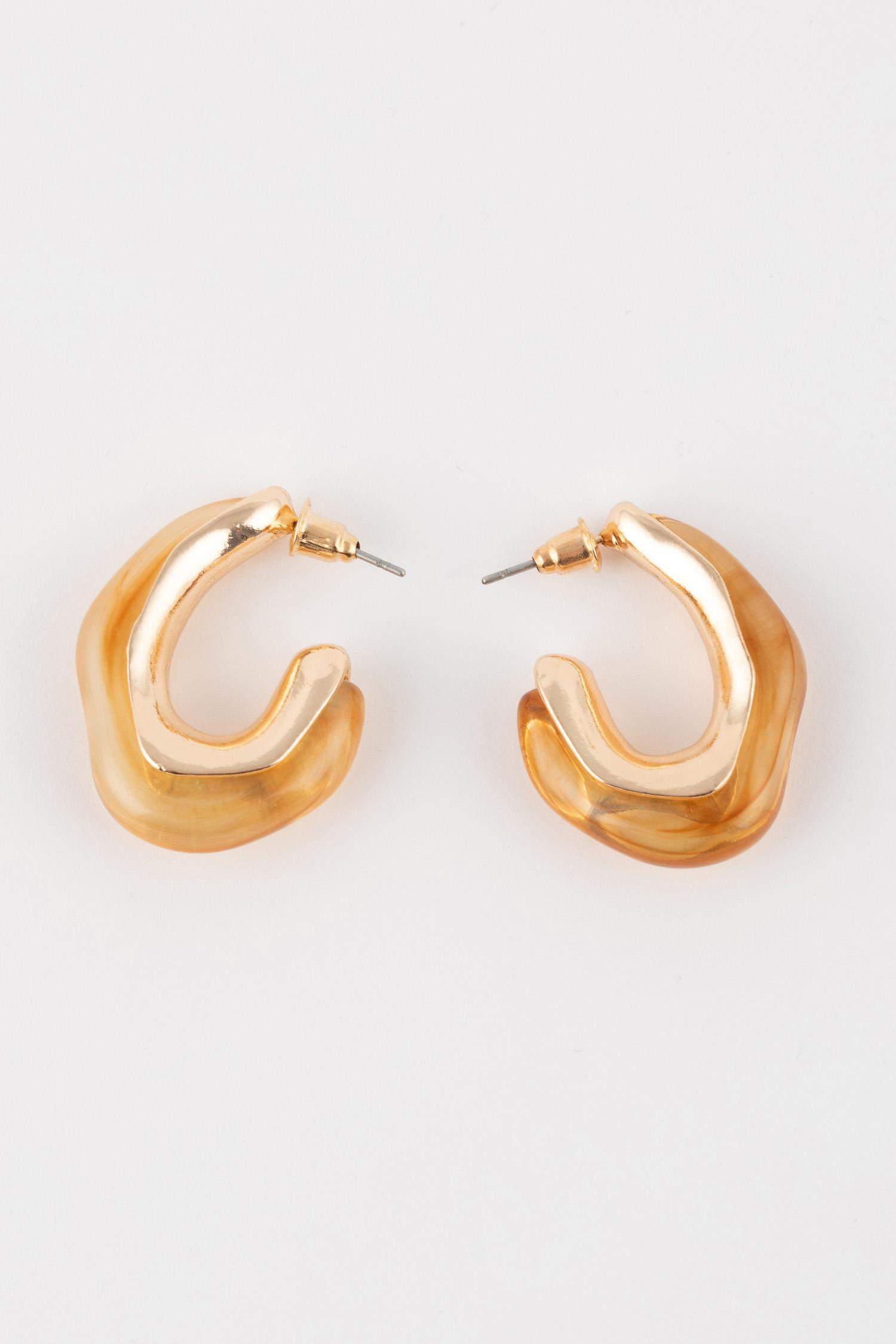 حلق حريمي ذهبي