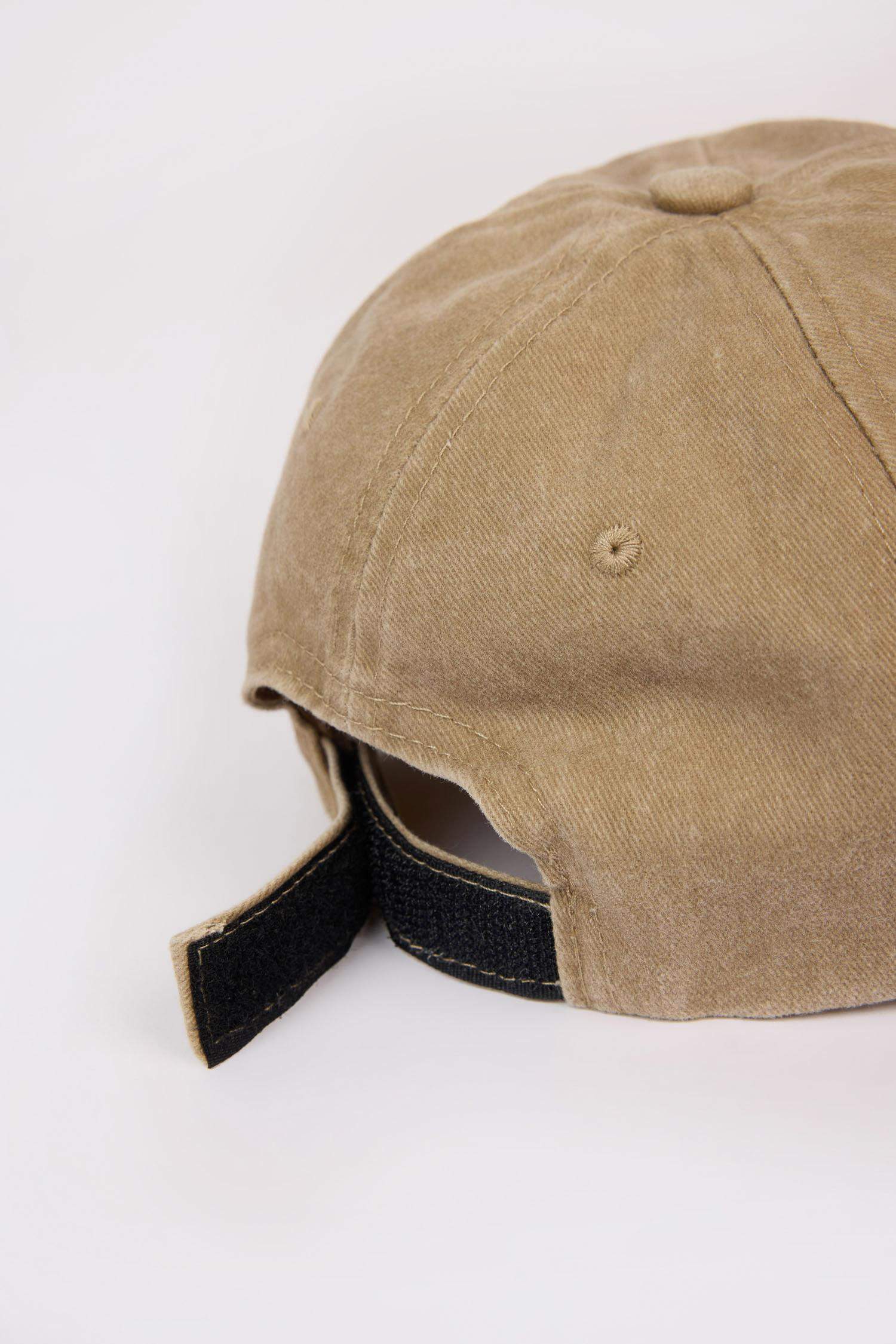 Woman Denim Look Hat