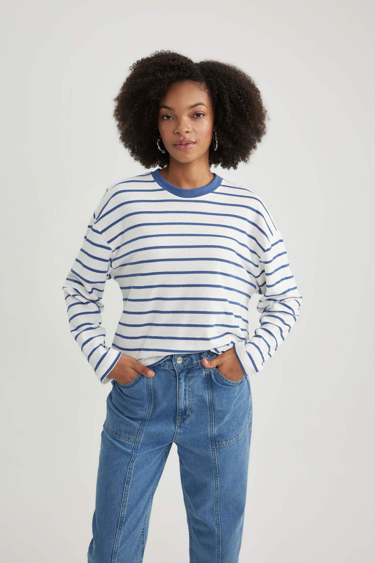 Bisiklet Yaka Çizgili Uzun Kollu Tişört