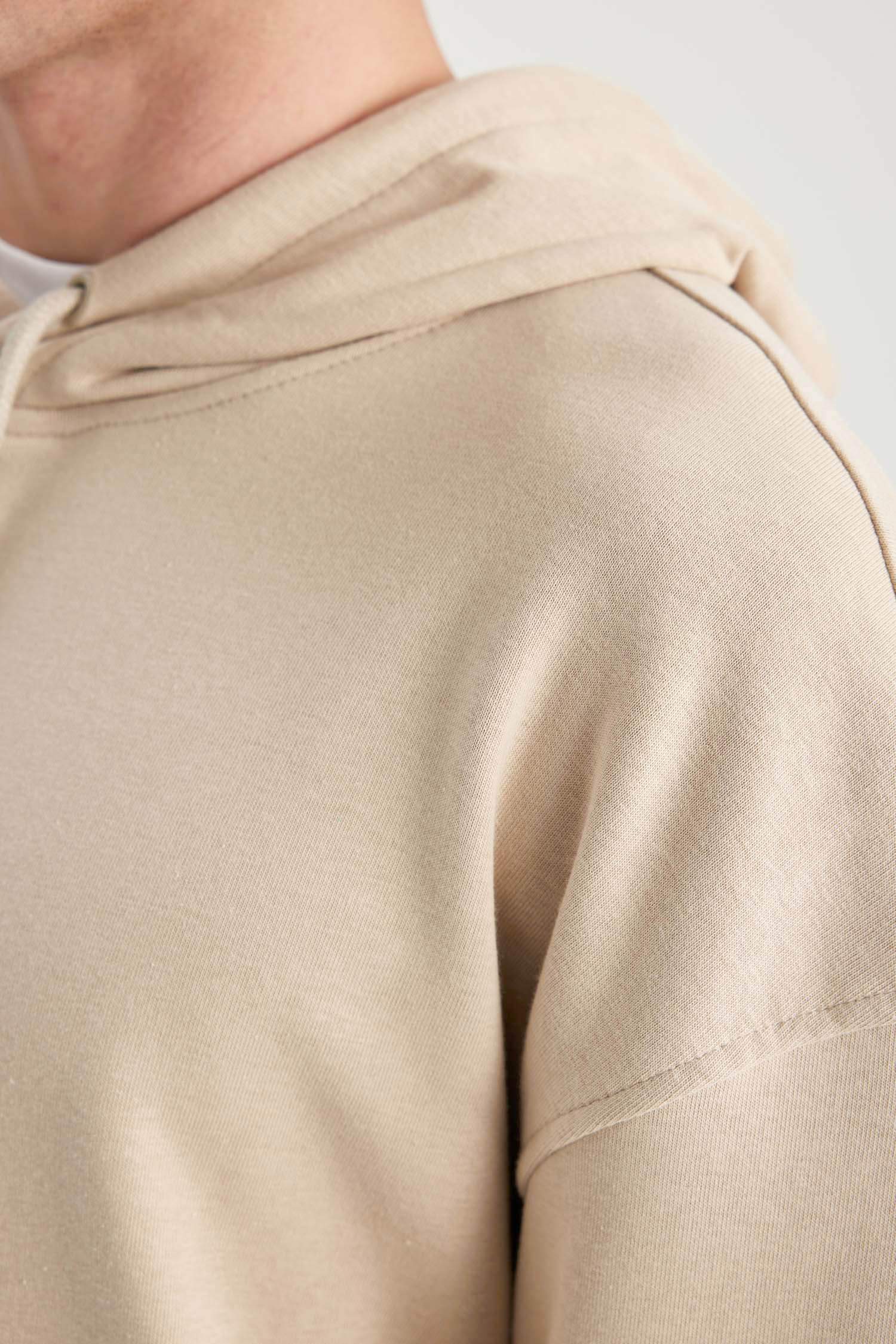 Oversize Geniş Kalıp Kapüşonlu Sweatshirt