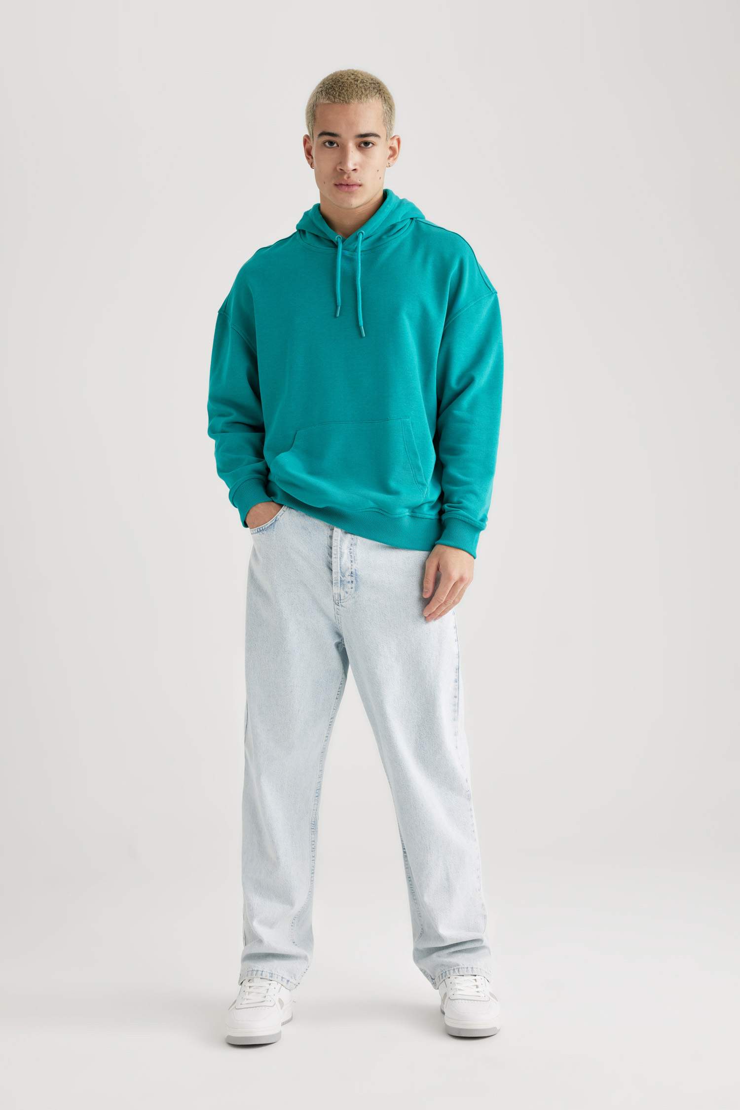 Oversize Geniş Kalıp Kapüşonlu Sweatshirt