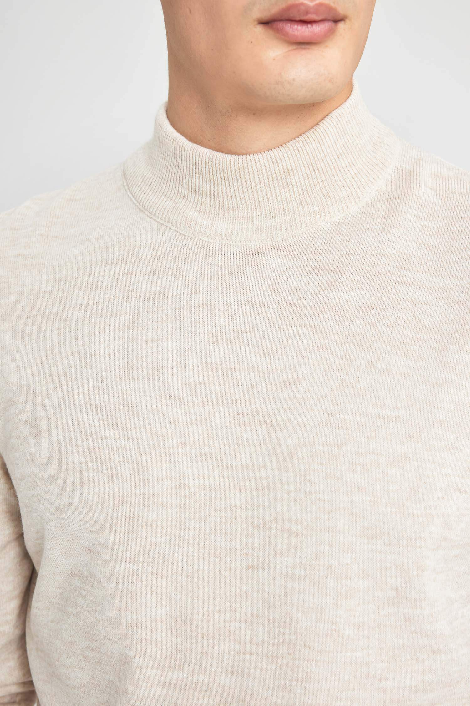 Slim Fit Pullover