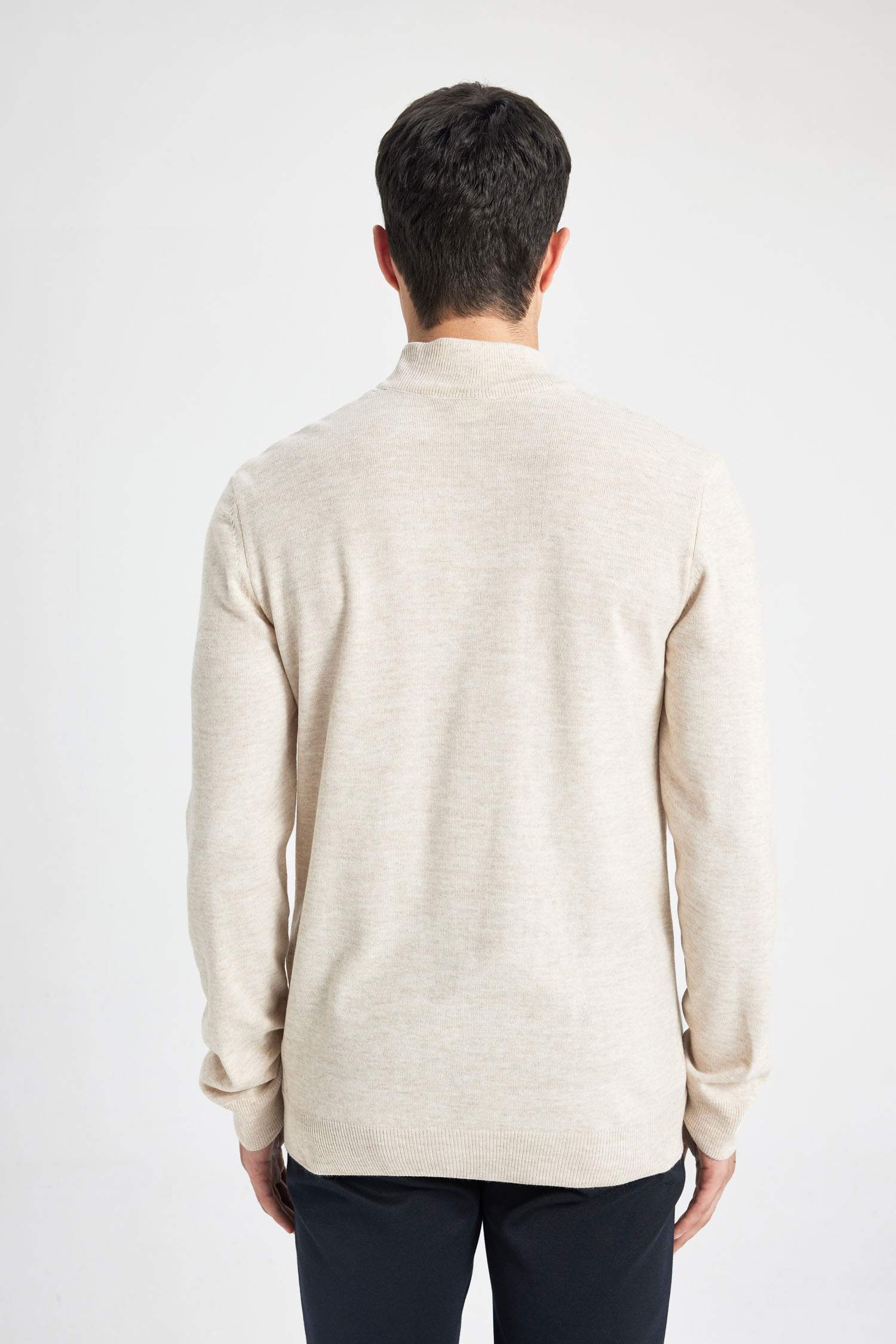 Slim Fit Pullover