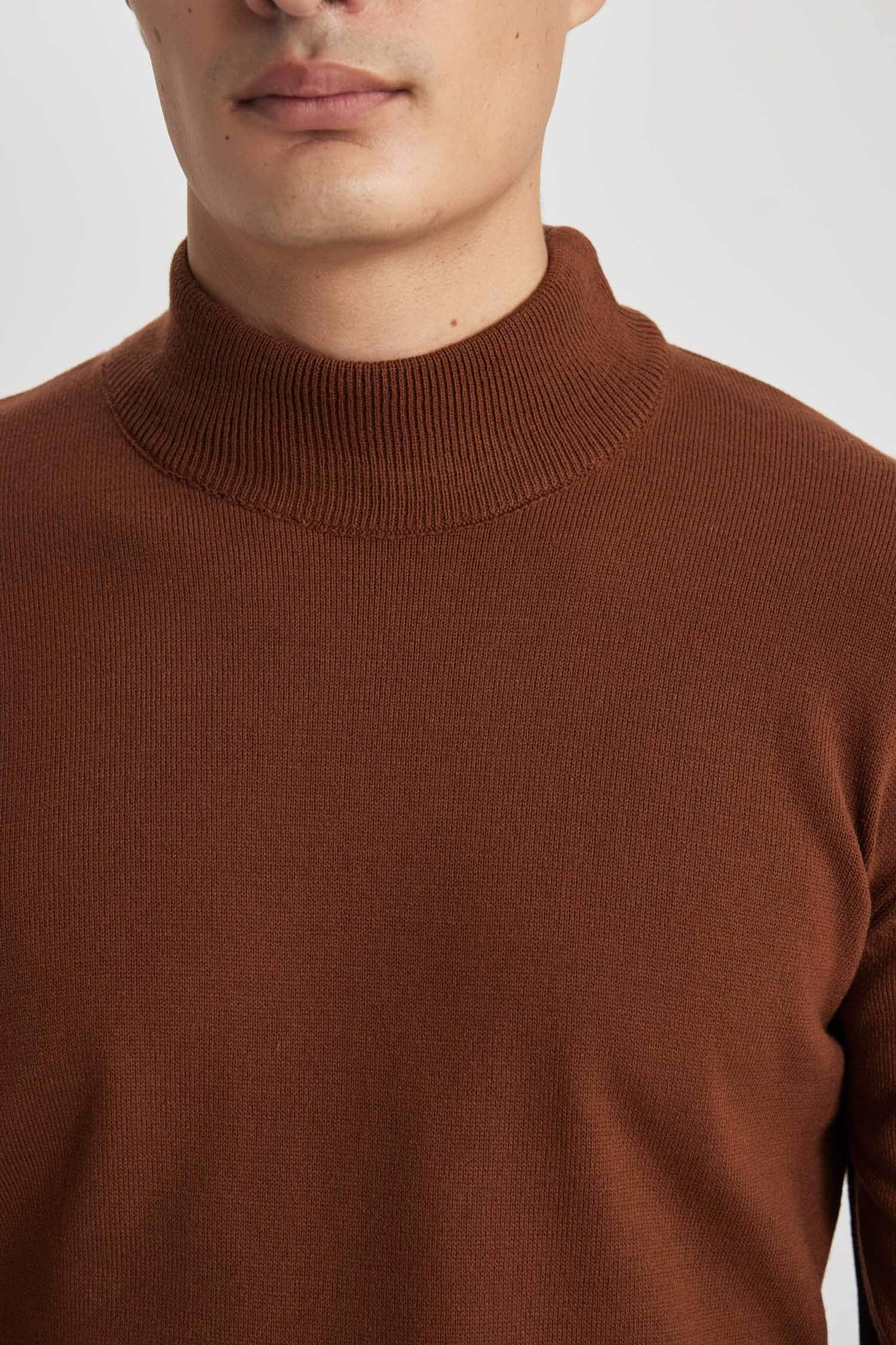 بلوز صوف سليم فيت