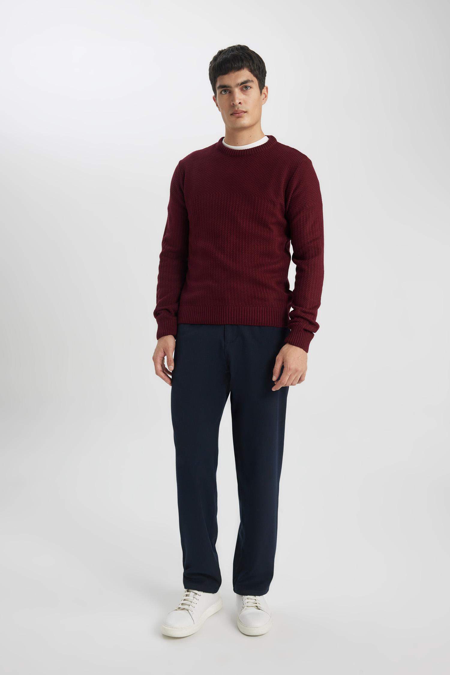 Standard Fit Pullover