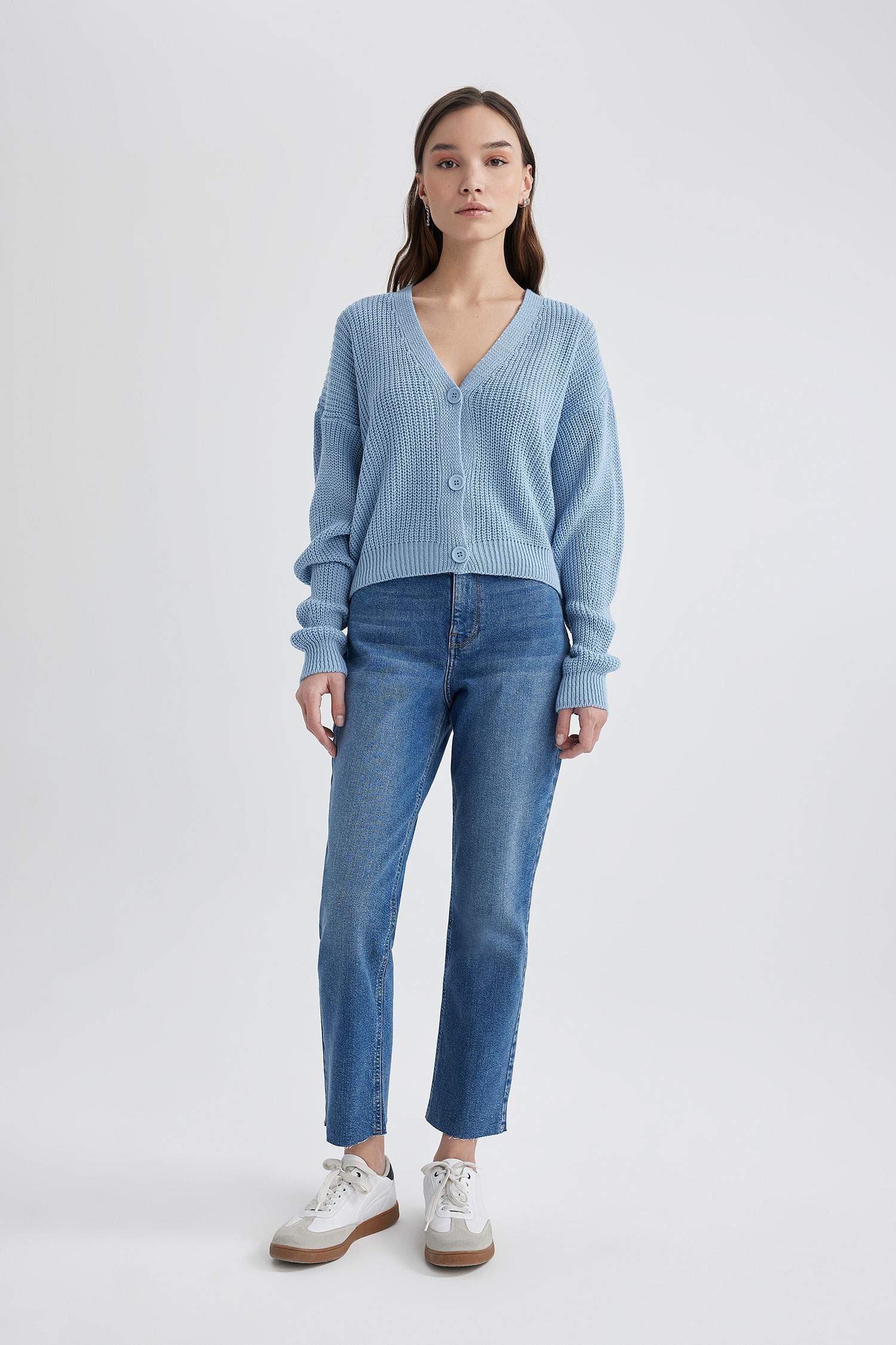 Regular Fit V Yaka Hırka