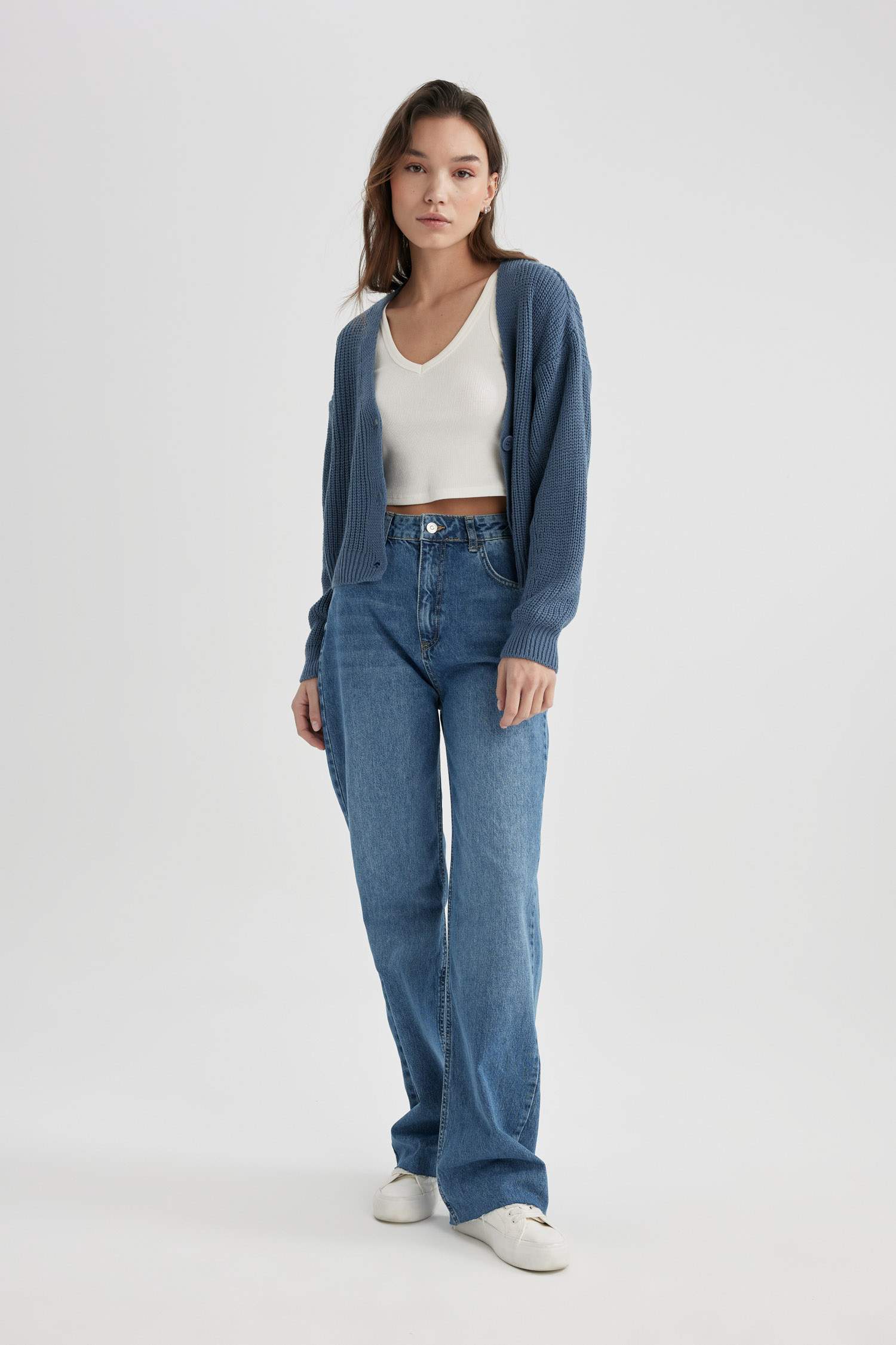 Regular Fit V-Neck Cardigan