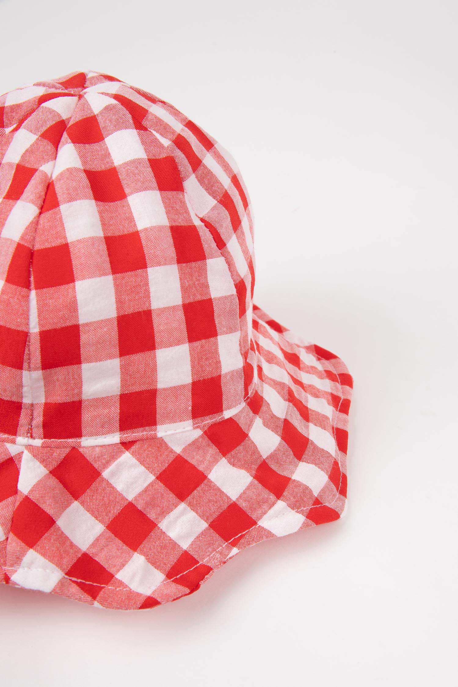 قبعة دلو بناتي