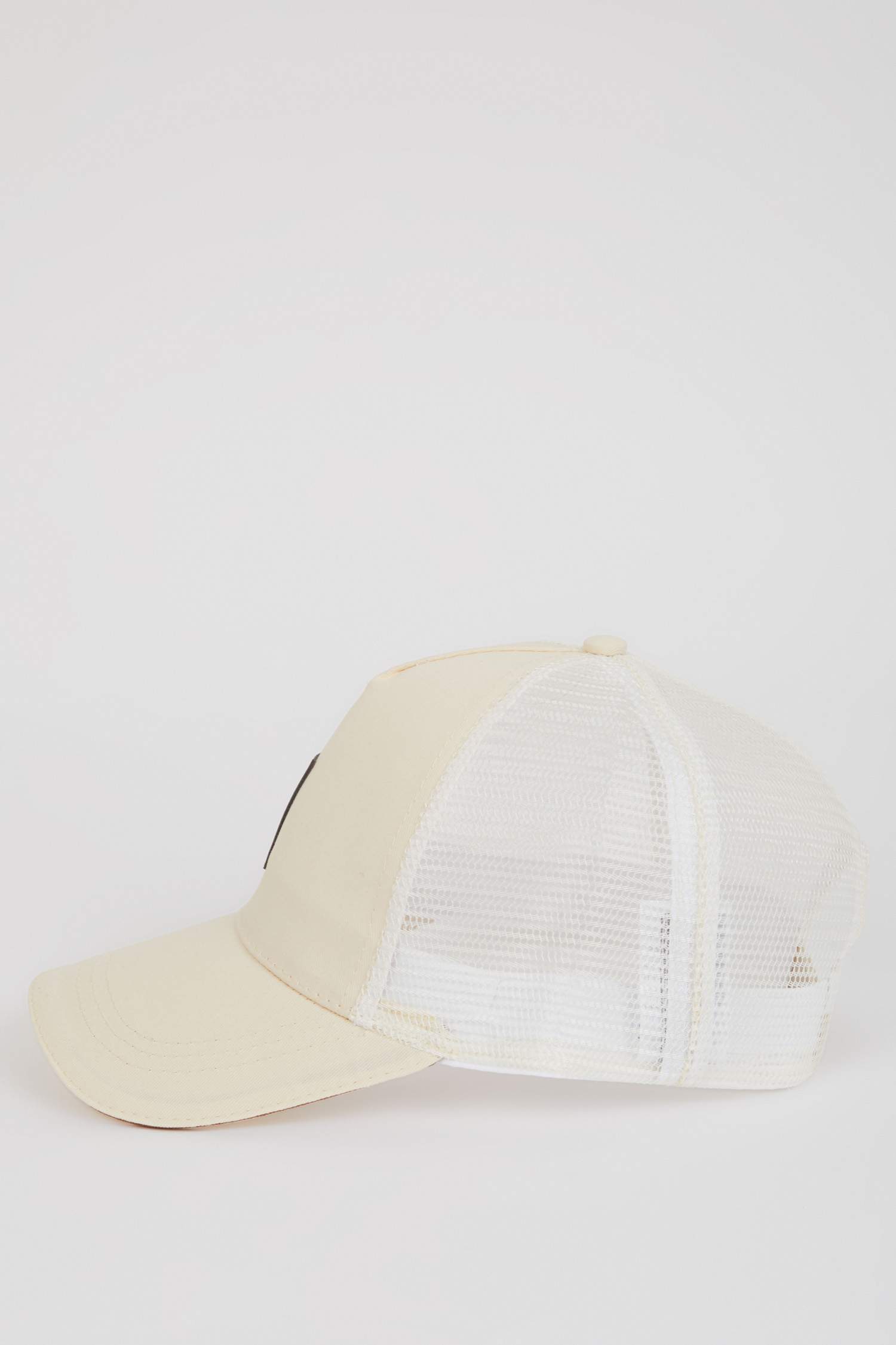 Man Label Printed Woven Baseball Basketball Cap