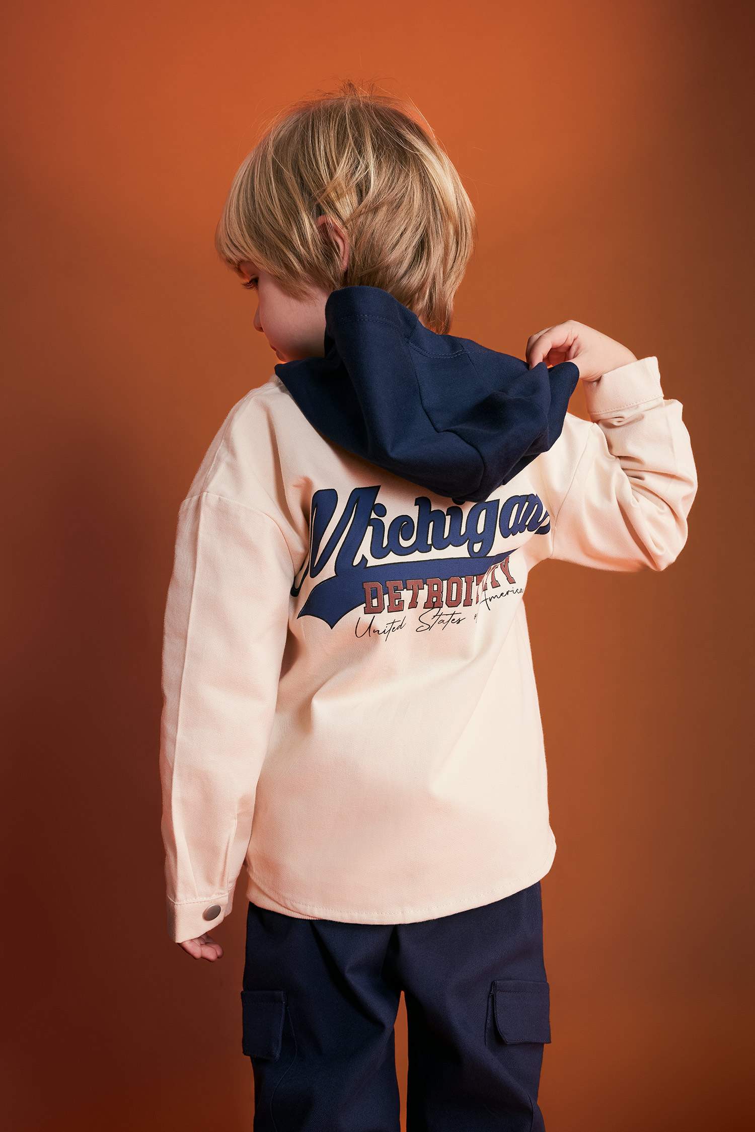 Chemise Twill Manches Longues à Capuche Pour Bébé Garçon