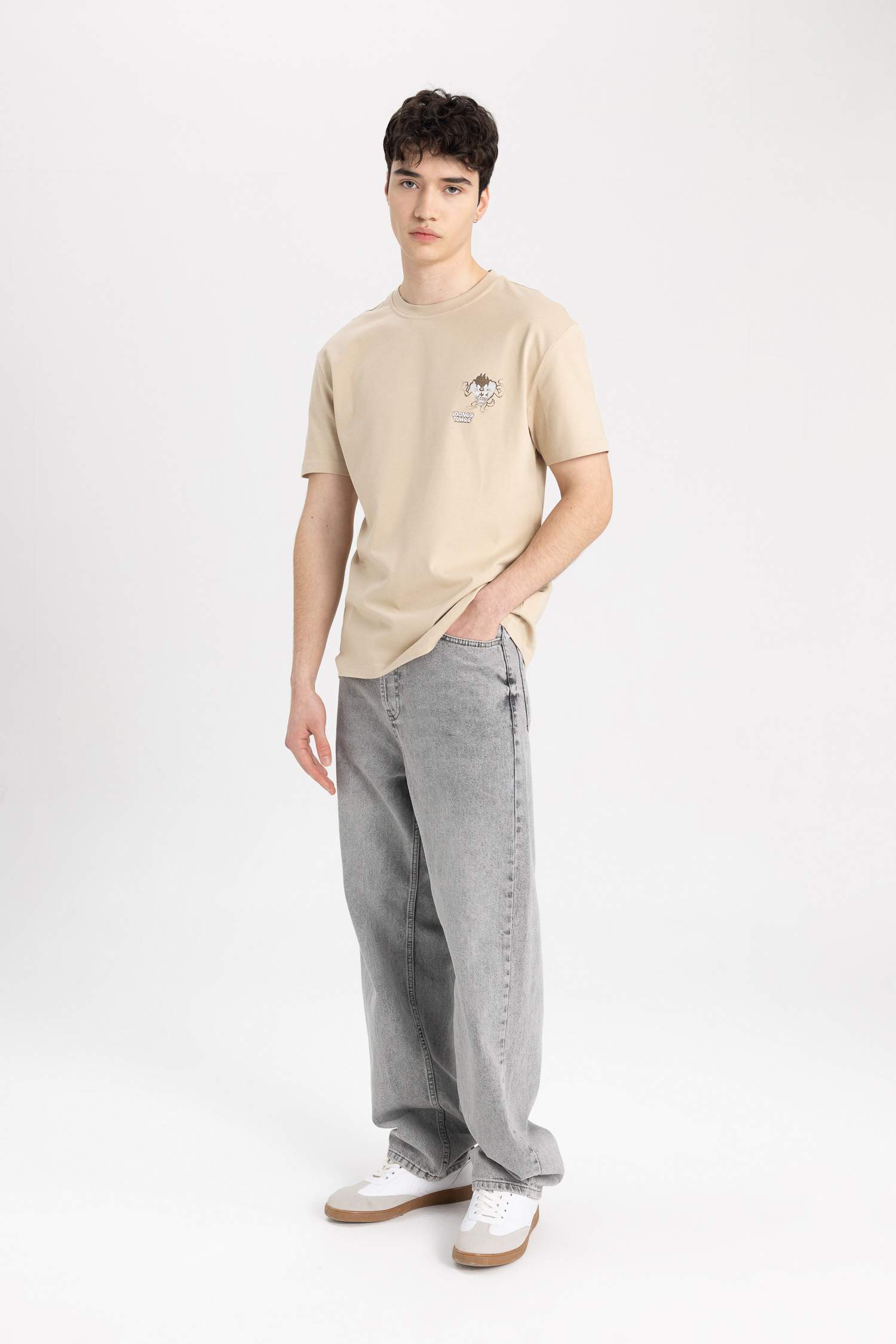 تي شيرت جيرسي قصة عادية بياقة مستديرة من لوني تونز