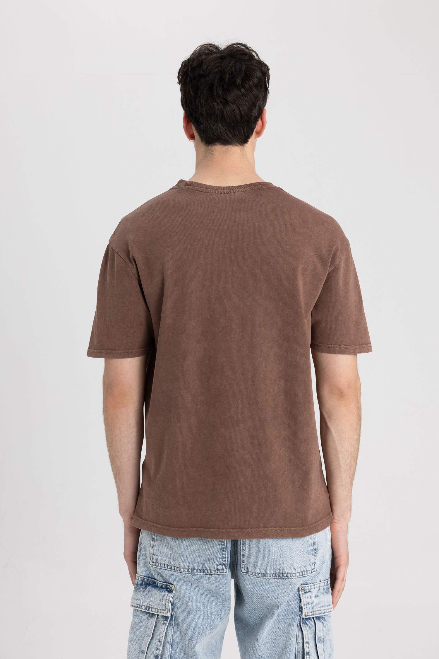 تيشيرت جيرسي قصة عادية بياخة مستديرة Pink Floyd