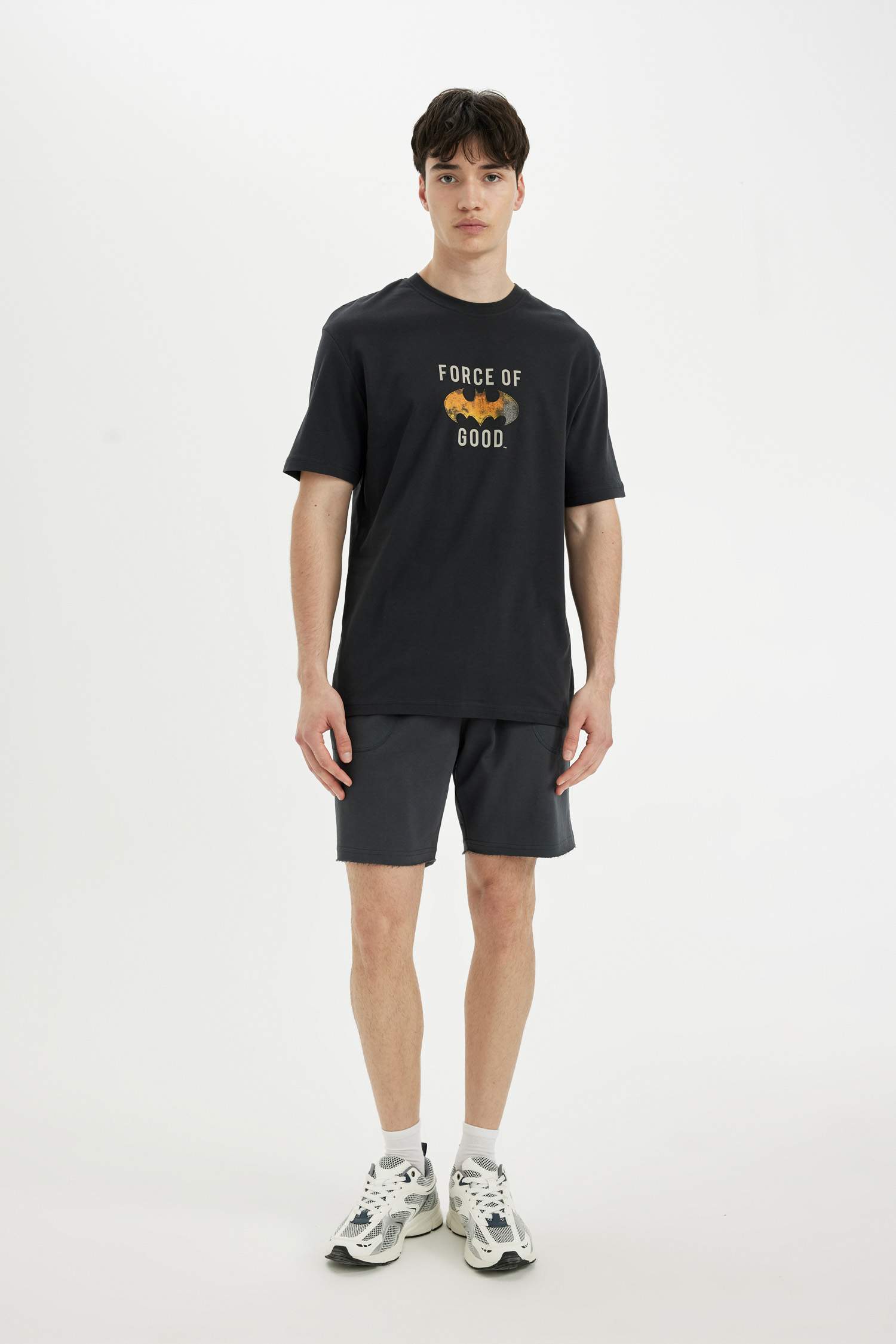 Regular Fit Batman Licence Crew Neck Short Sleeve T-Shirt