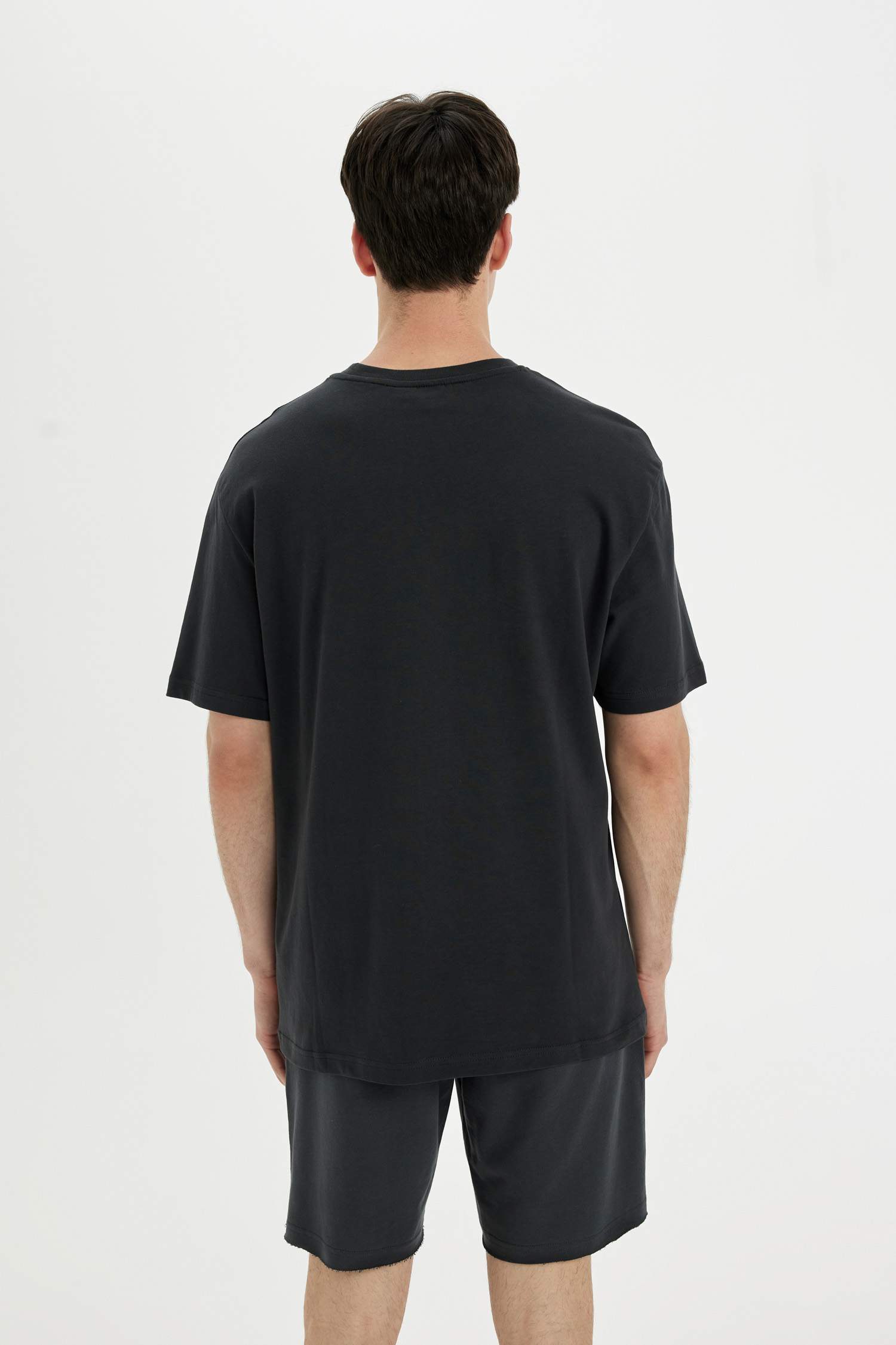 Regular Fit Batman Licence Crew Neck Short Sleeve T-Shirt