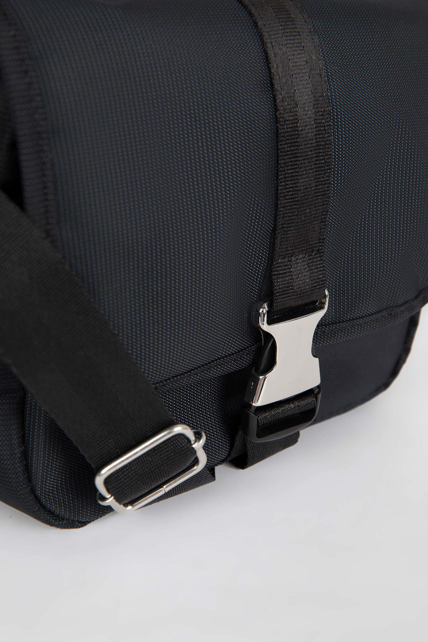 Man Crossbody Bag
