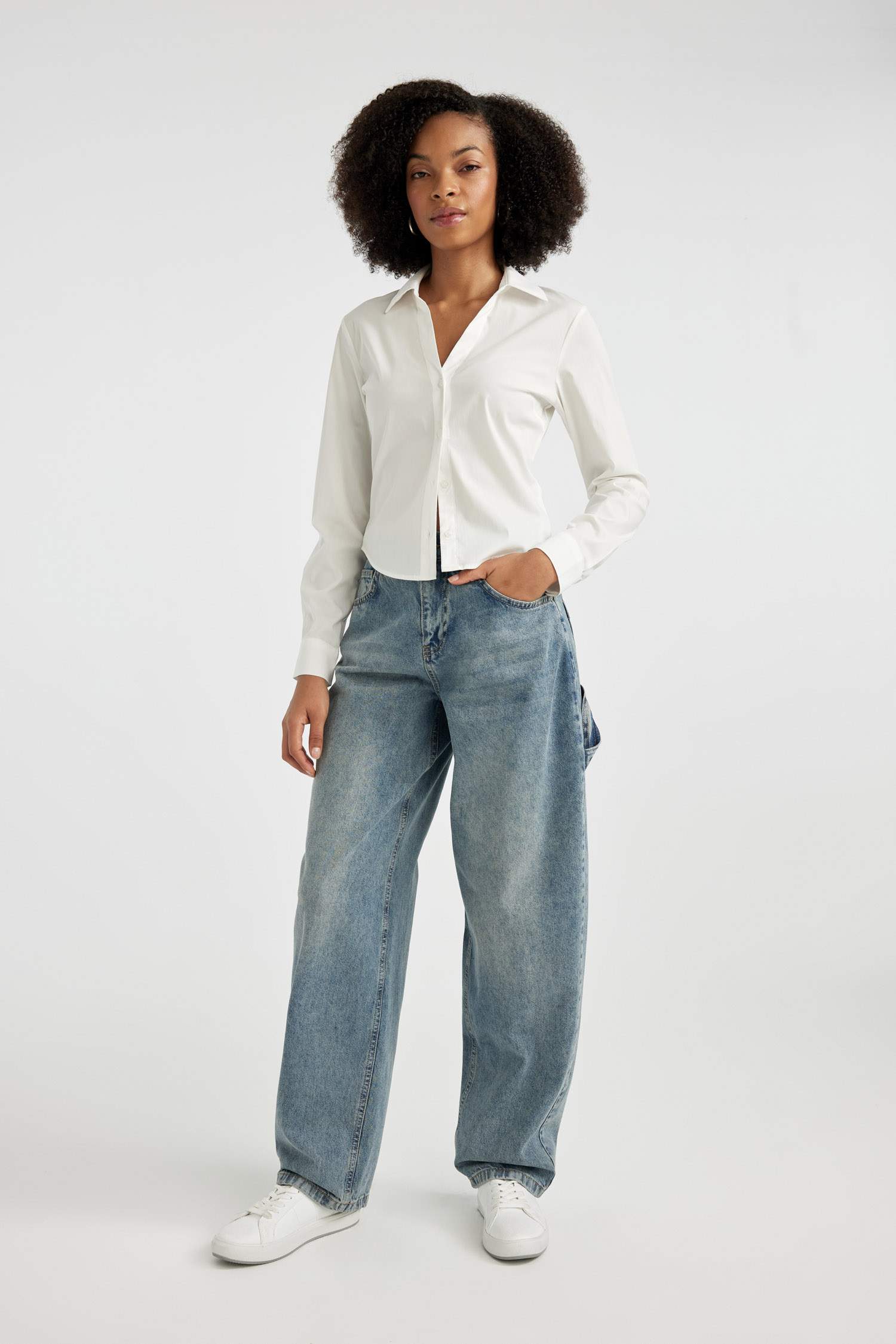 بنطلون جينز بخصر عالي