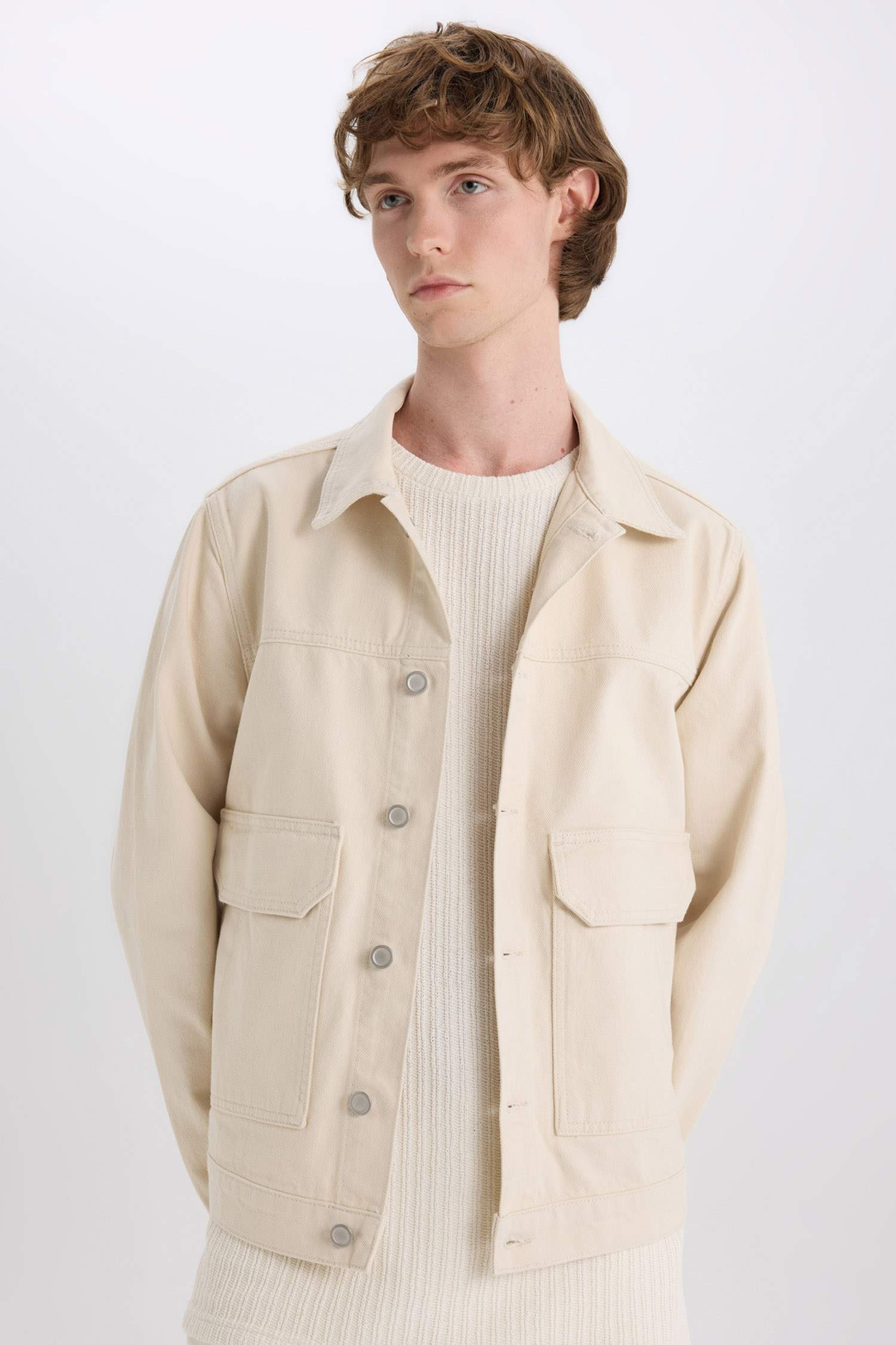 %100 Pamuk Slim Fit Dar Kesim Düğmeli Cepli Mevsimlik Baharlık Denim Ceket