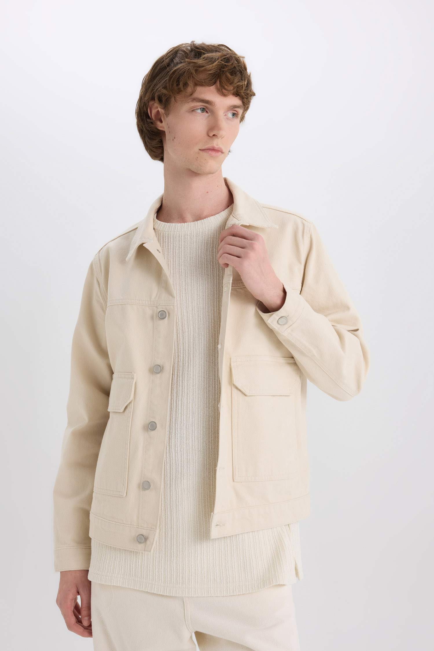 %100 Pamuk Slim Fit Dar Kesim Düğmeli Cepli Mevsimlik Baharlık Denim Ceket