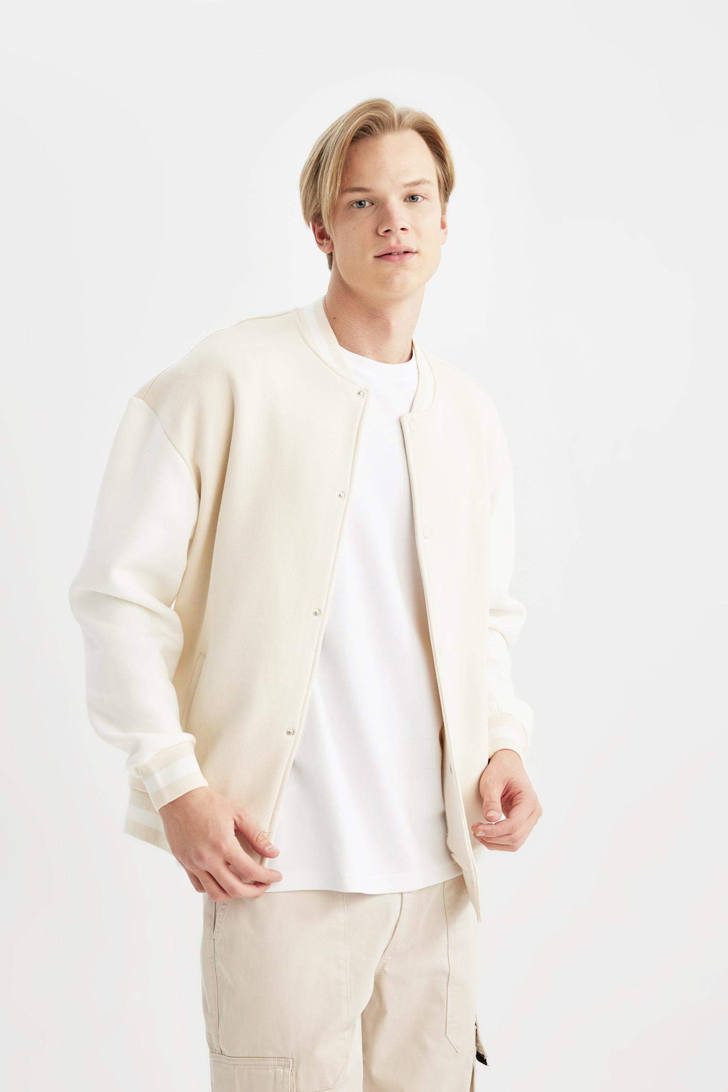 Oversize Geniş Kalıp Bomber Hırka Kolej Yaka Çıtçıt Kapamalı Cepli İçi Yumuşak Tüylü