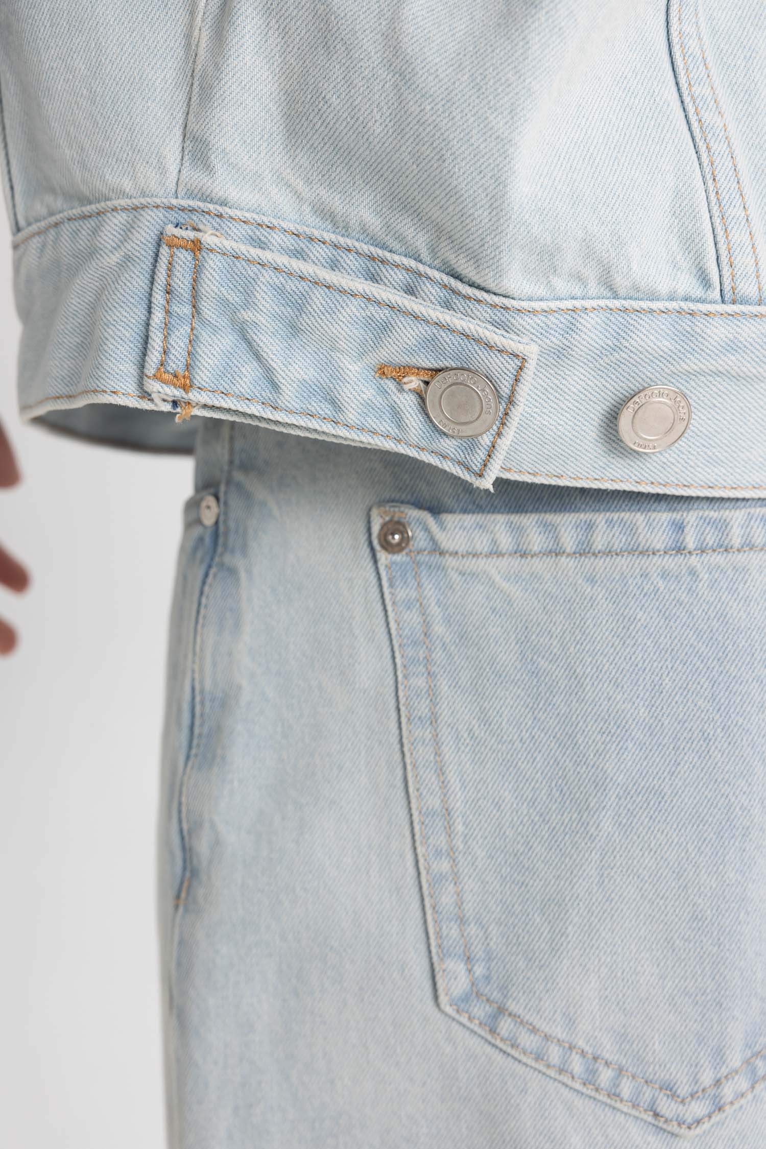 Relax Fit Düğmeli Cepli Mevsimlik Baharlık Jean Ceket