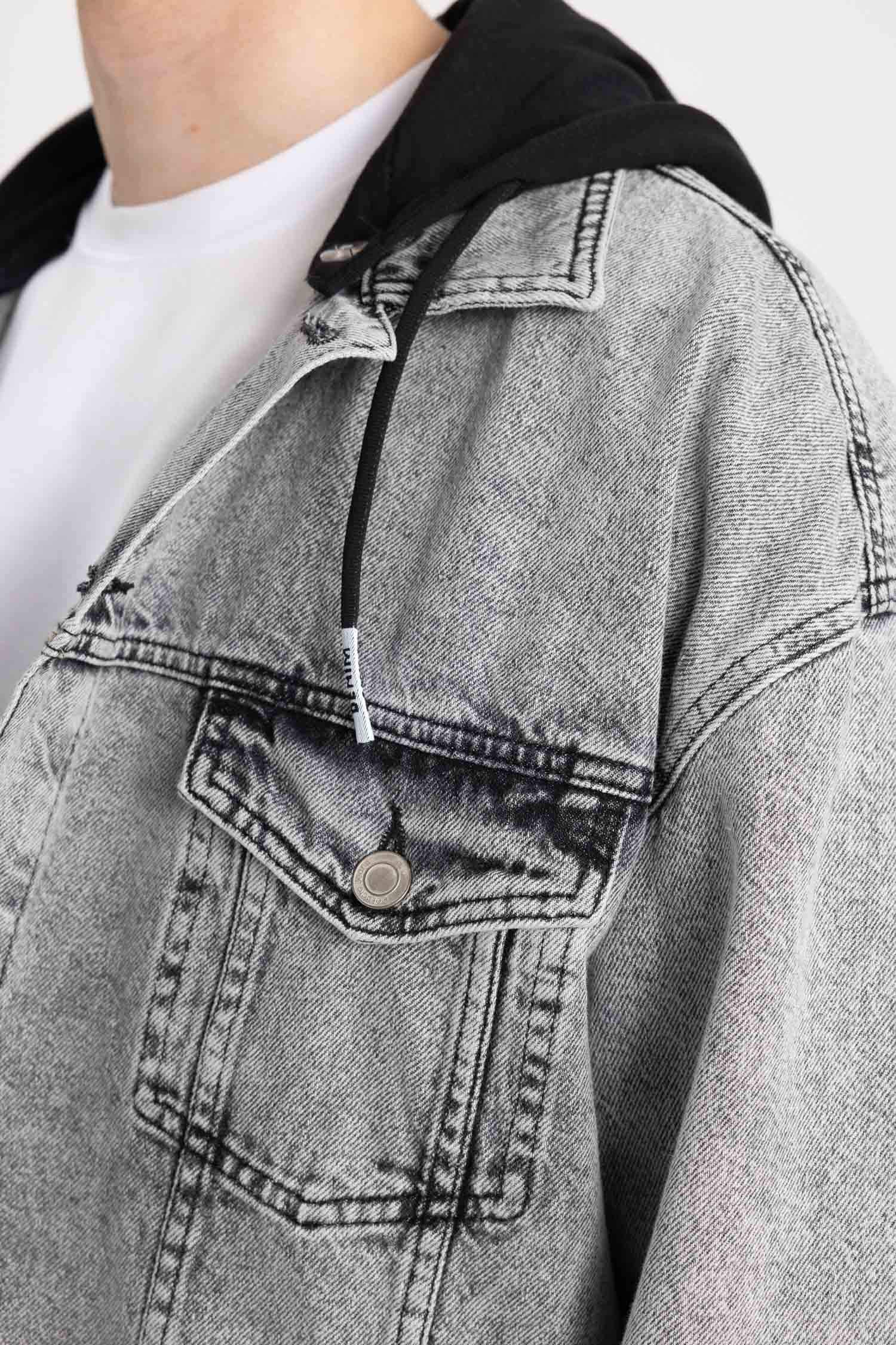Oversize Fit Hooded Denim Jacket