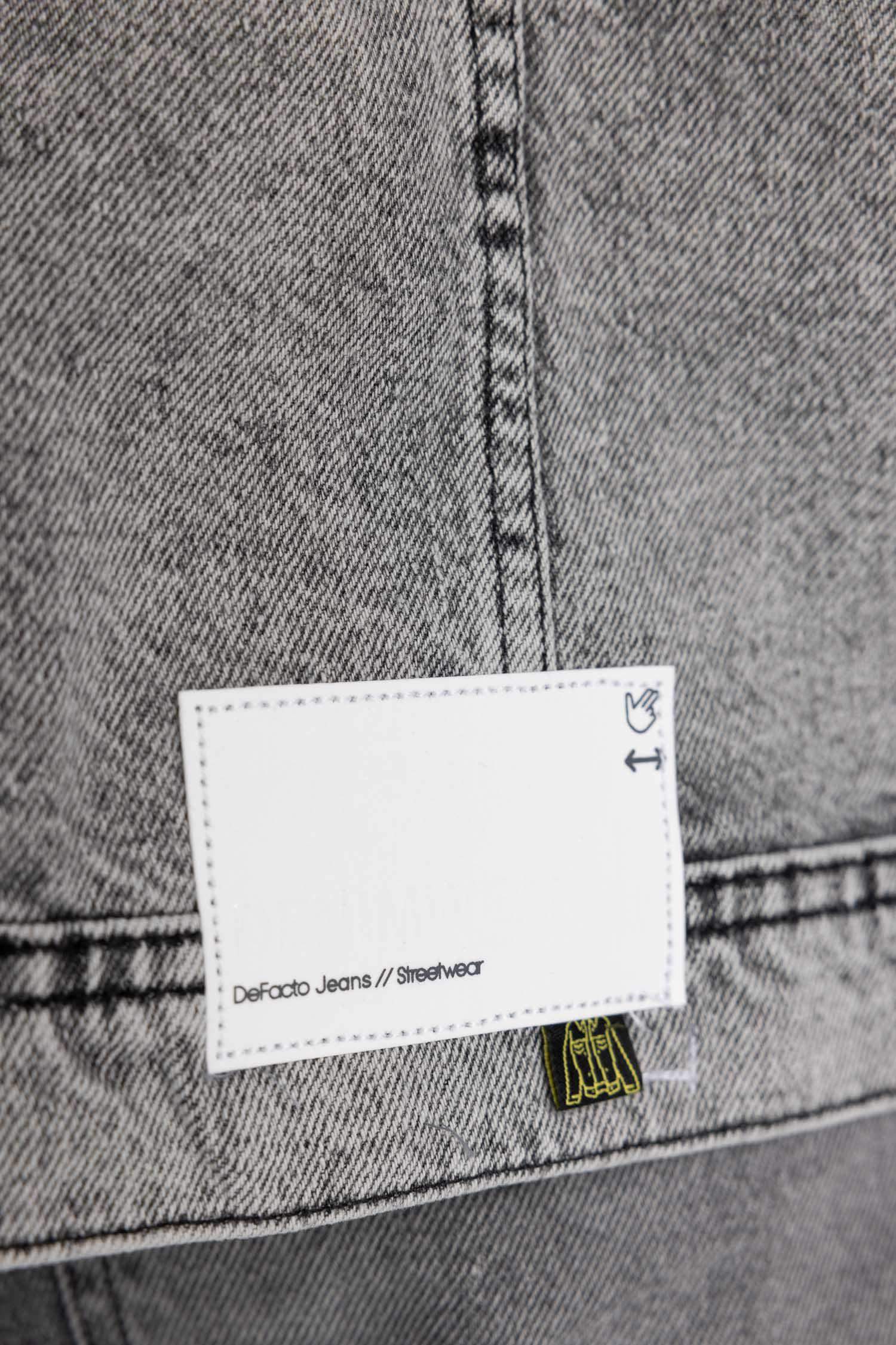 Oversize Fit Hooded Denim Jacket