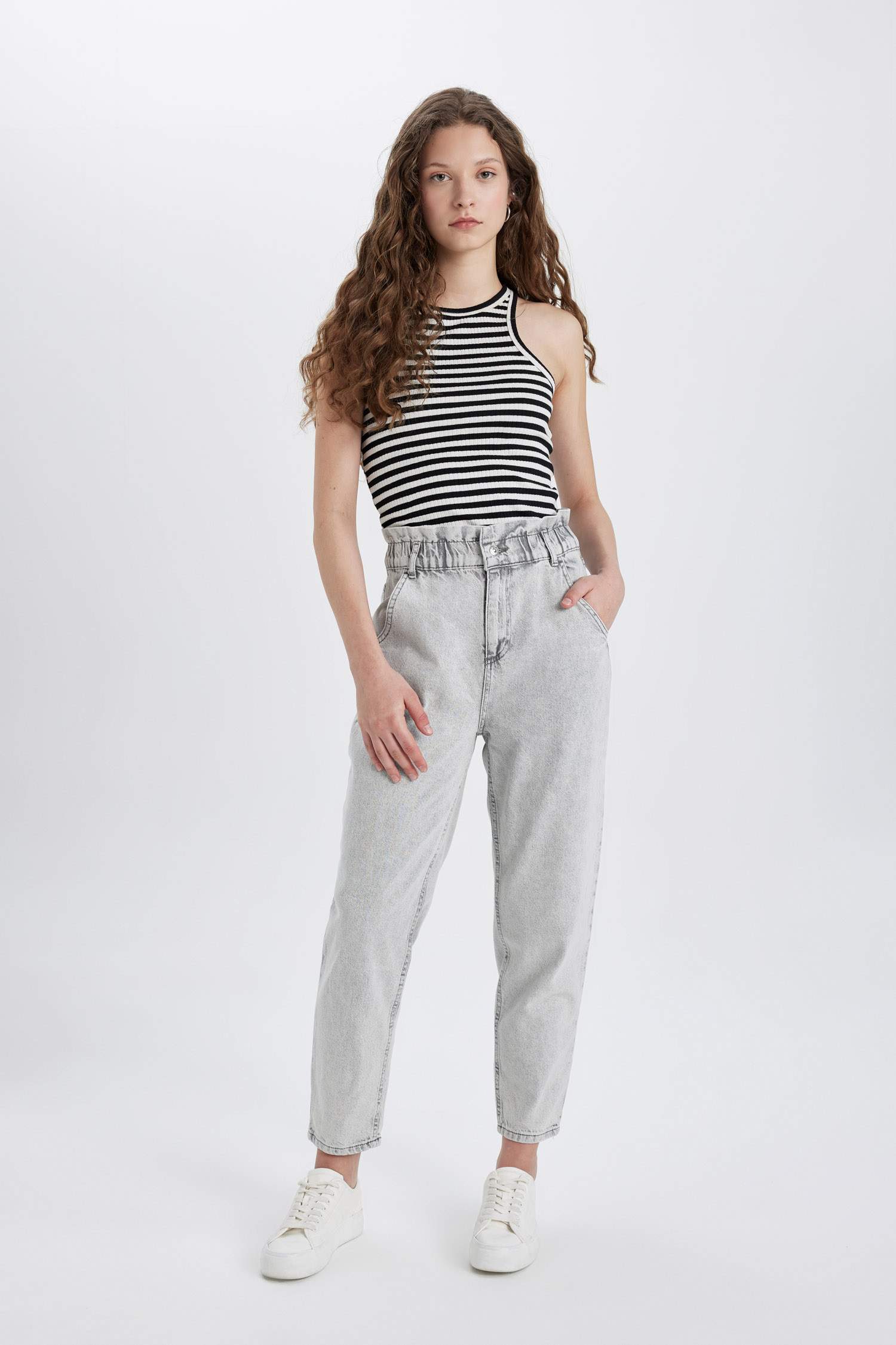 Jean Paperbag Taille Haute Légèrement Évasé Longueur Cheville