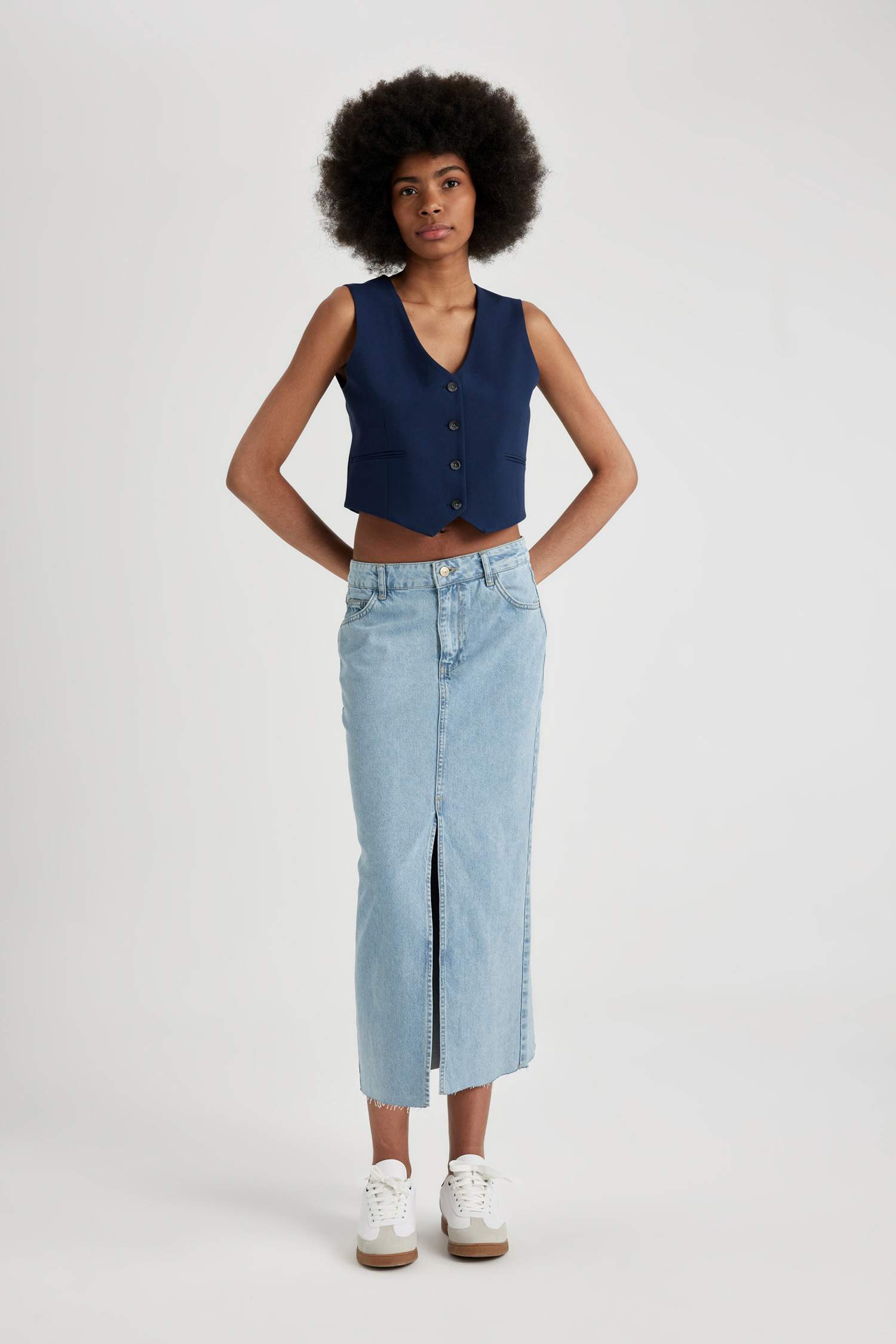 Long Fit Slit Maxi Denim Skirt
