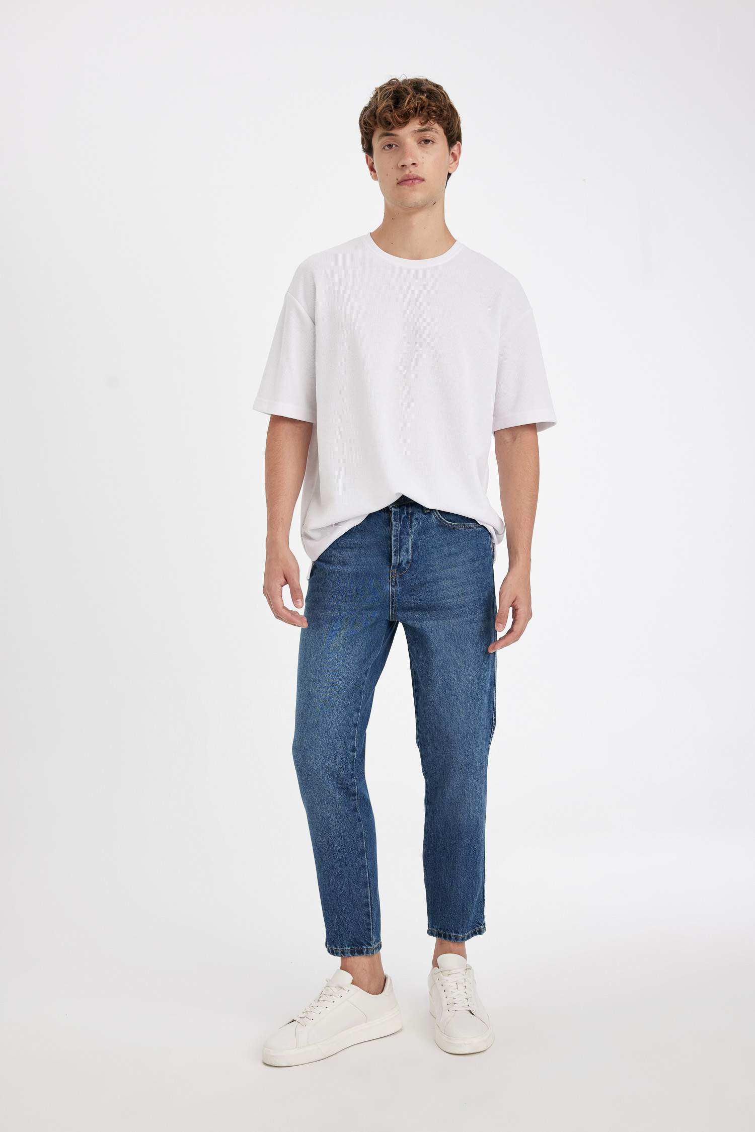 Slim Crop Fit Dar Kalıp Normal Bel Dar Paça Jean Pantolon