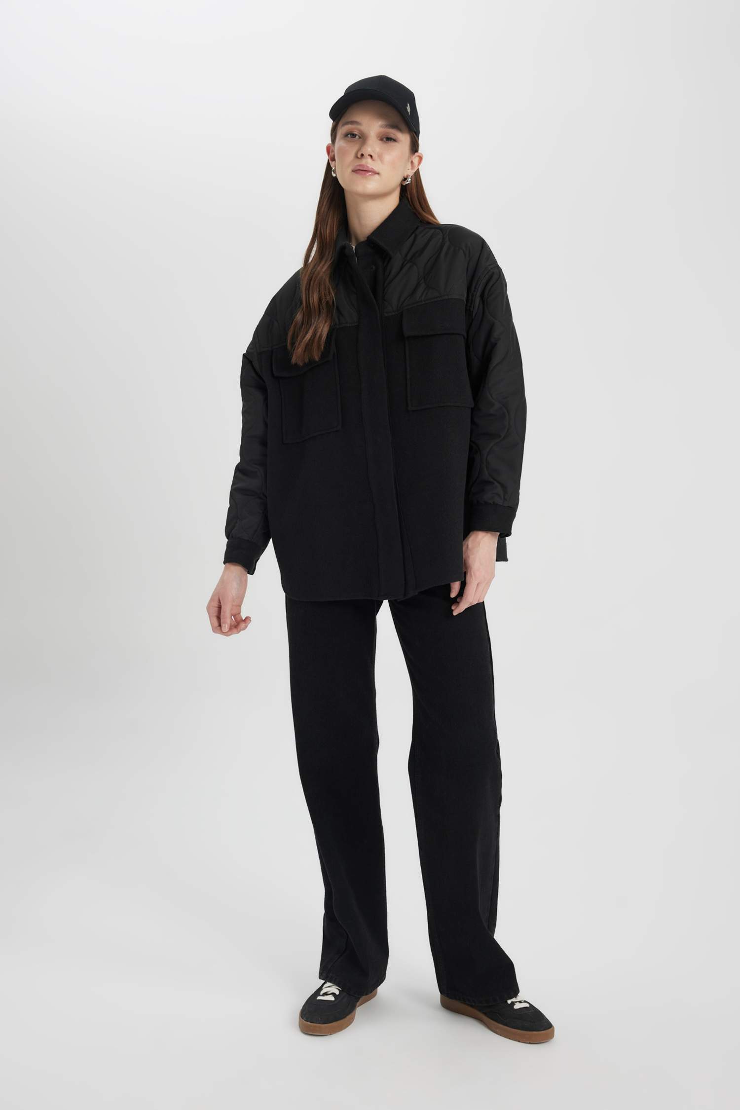 جاكيت بومبر كاجوال بجيب مزدوج