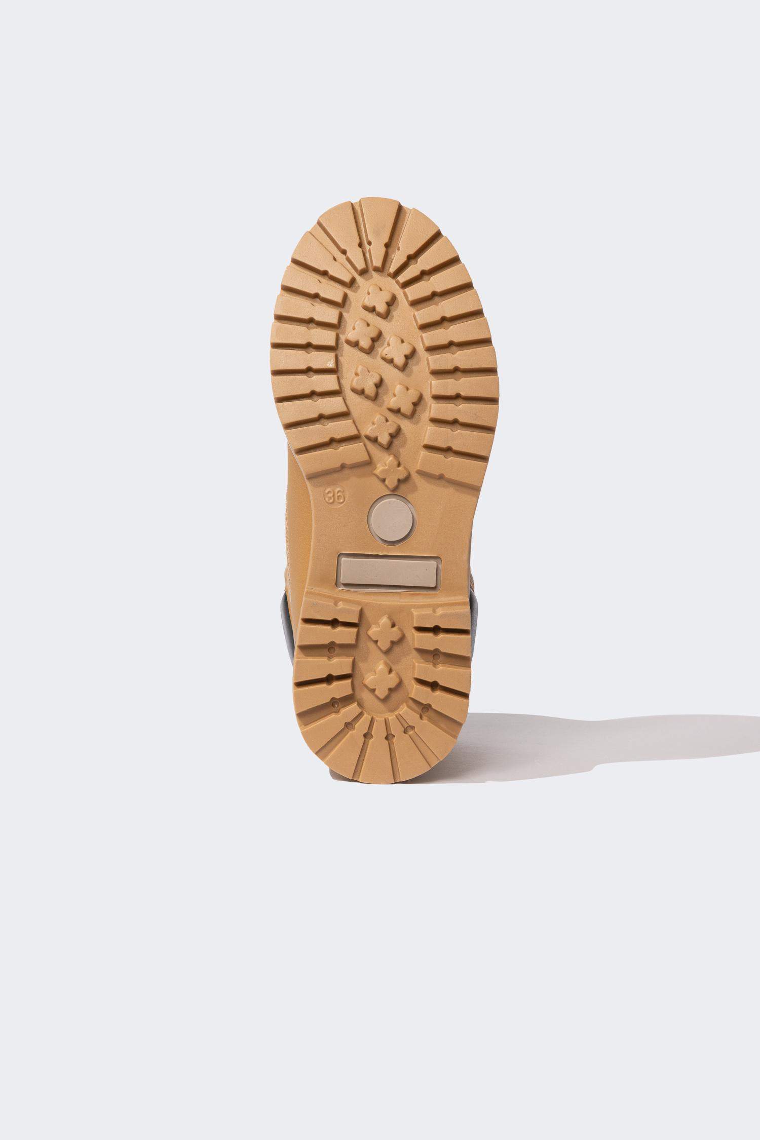 Ботинки из искусственной кожи для мальчиков