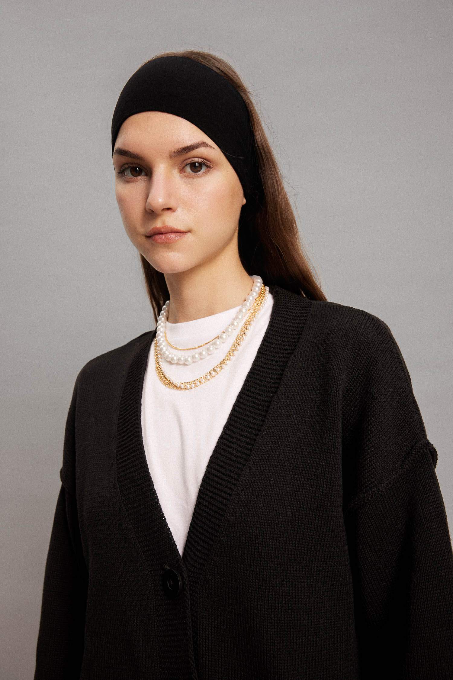 Cardigan coupe régulière à Col En V