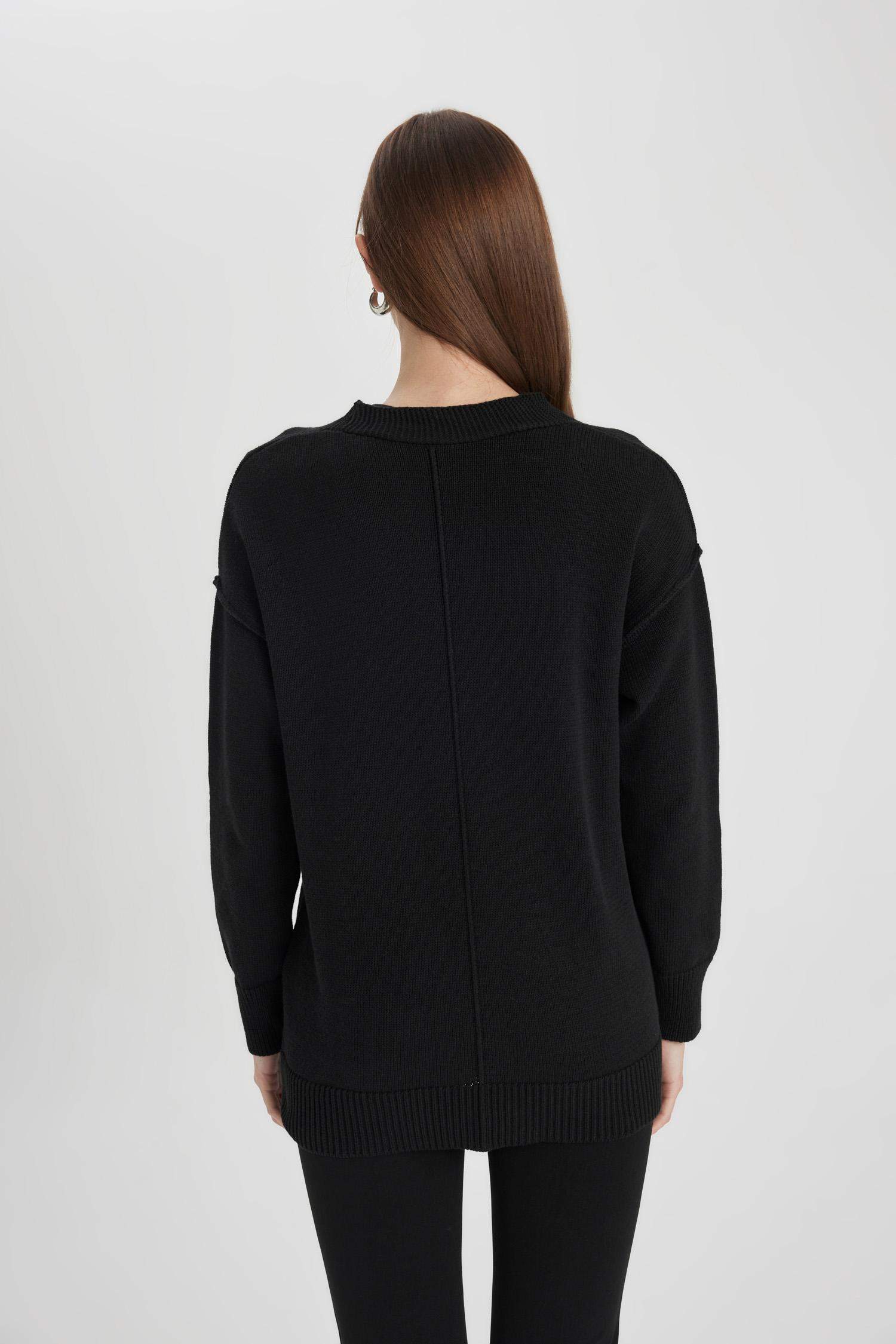 Cardigan coupe régulière à Col En V