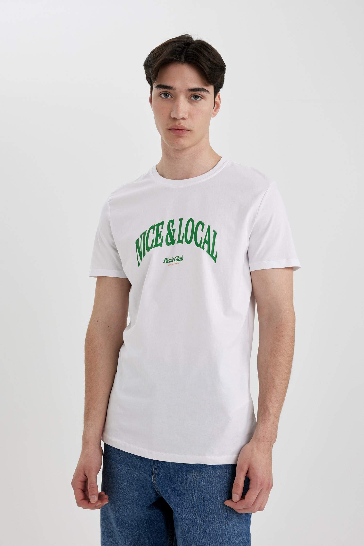 Slim Fit Crew Neck Printed Short Sleeve T-Shirt