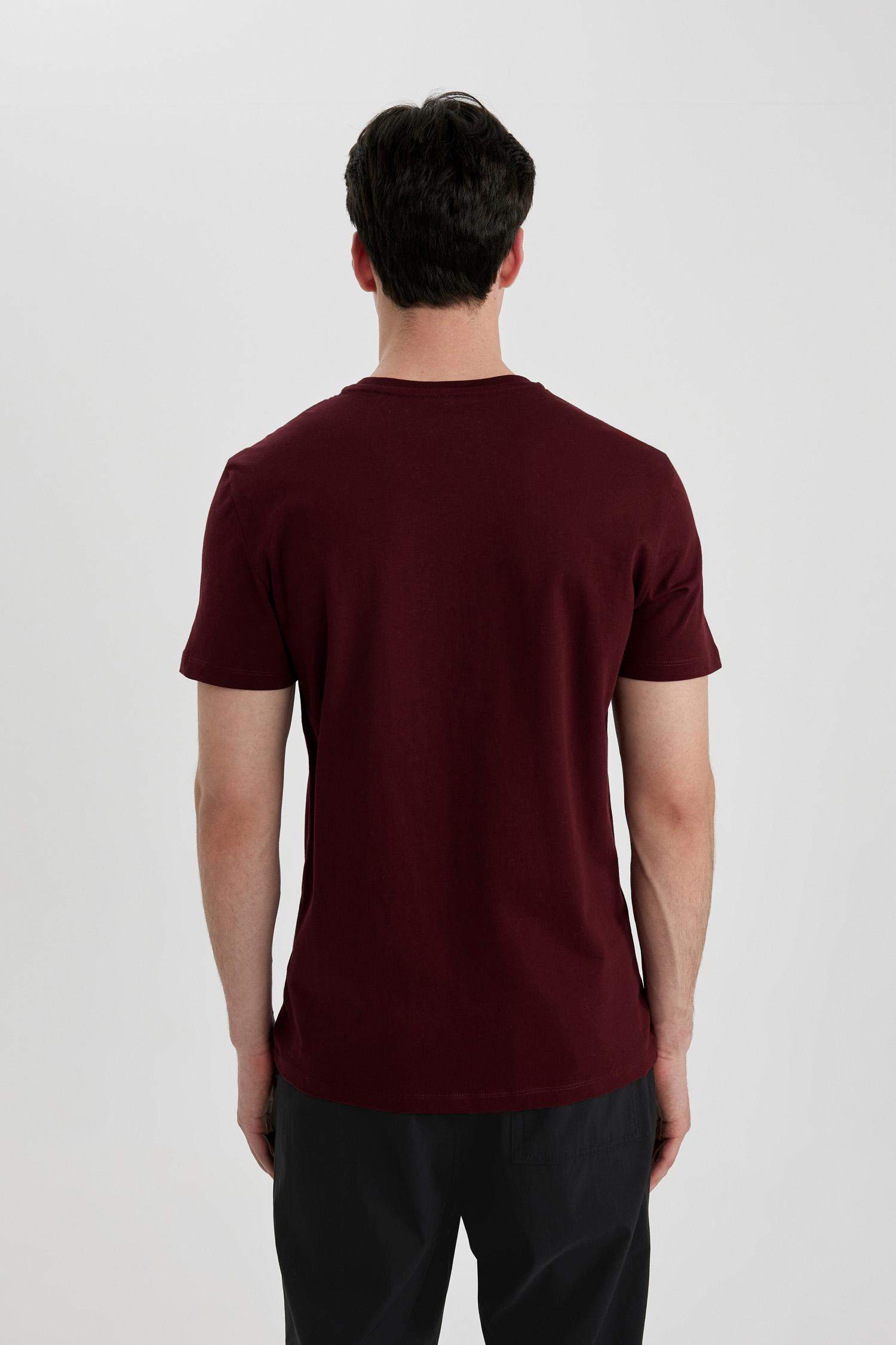 Slim Fit Crew Neck Printed Short Sleeve T-Shirt