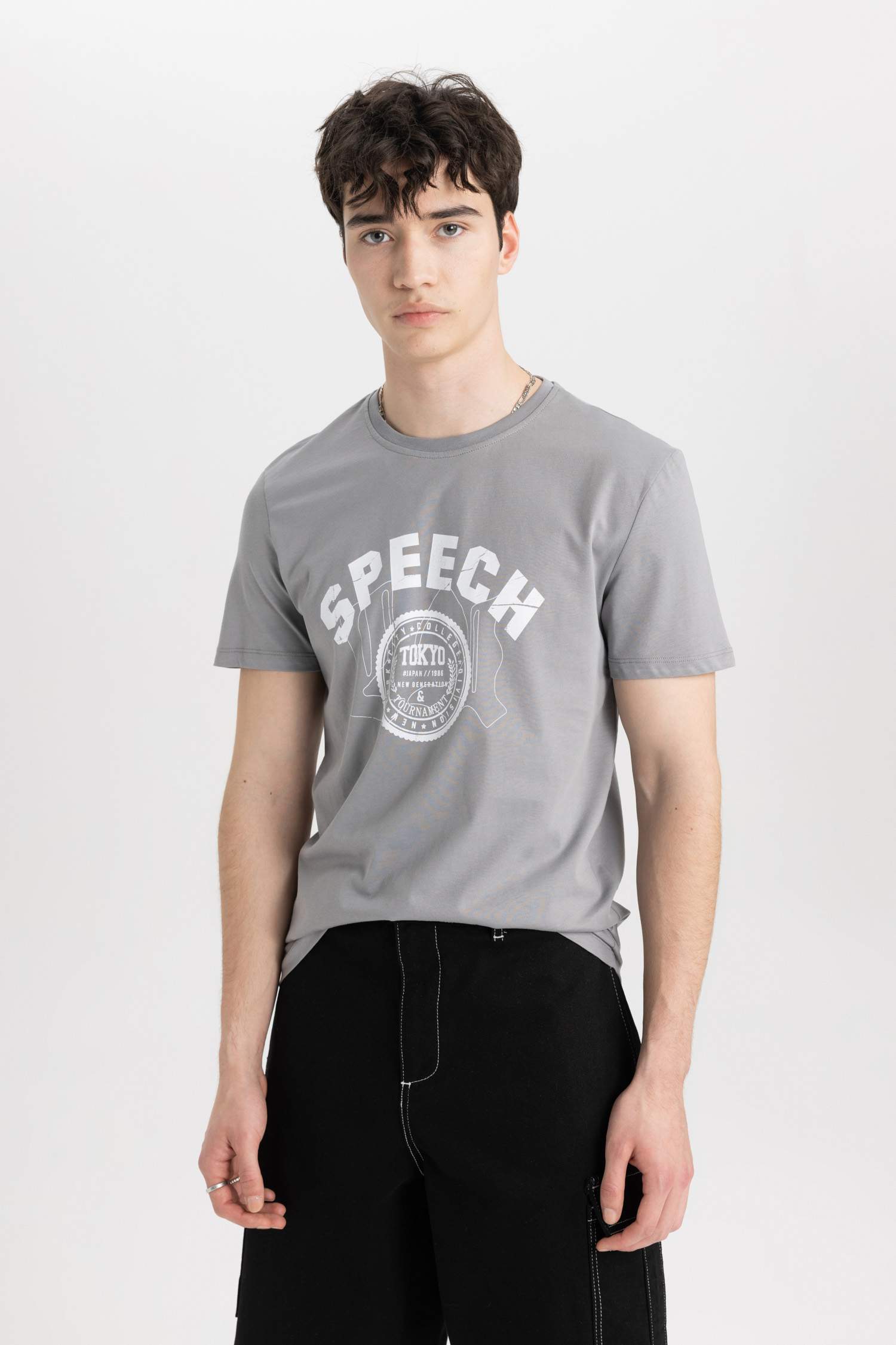 Slim Fit Crew Neck Printed Short Sleeve T-Shirt