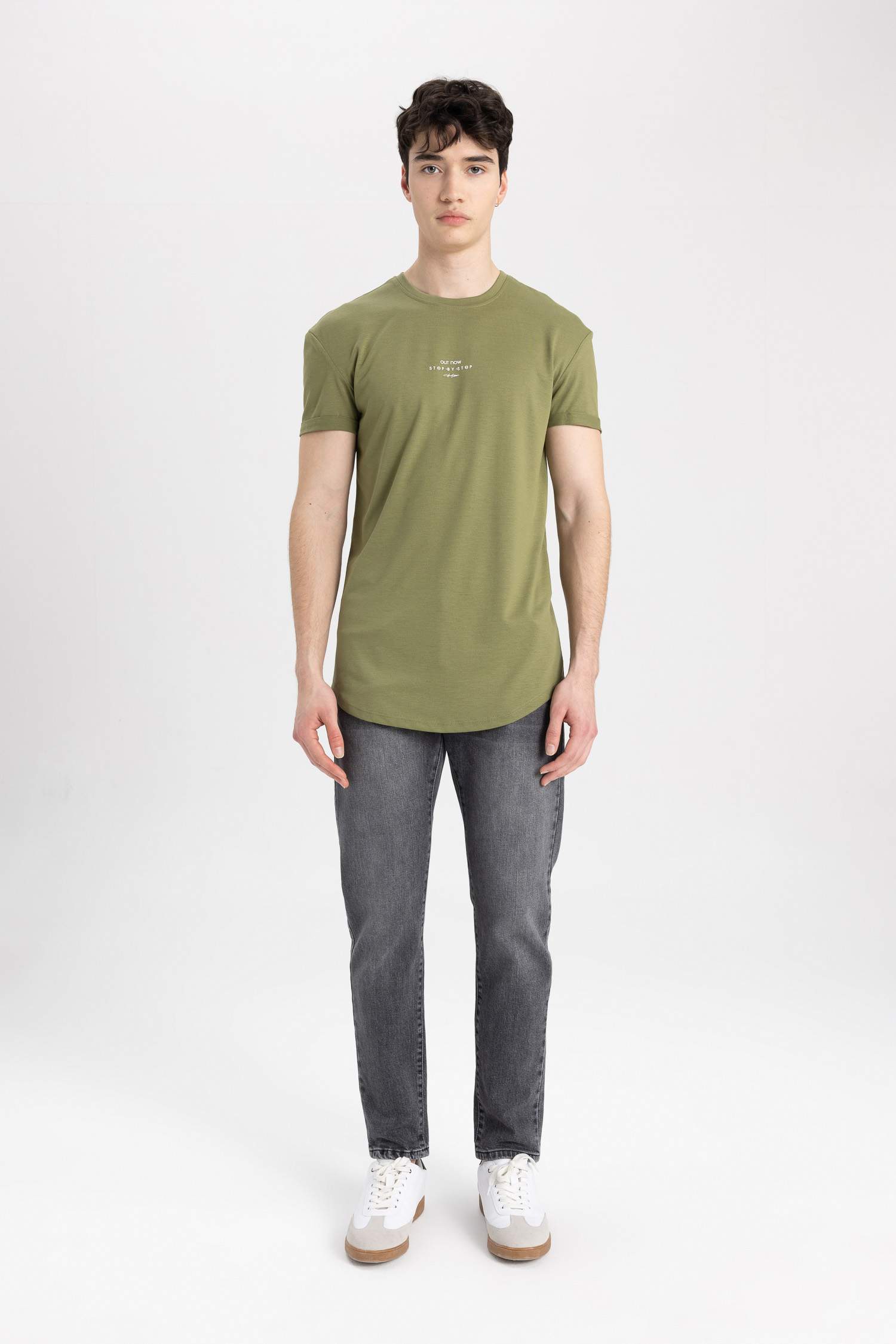 Long Muscle Fit Crew Neck Printed Short Sleeve T-Shirt