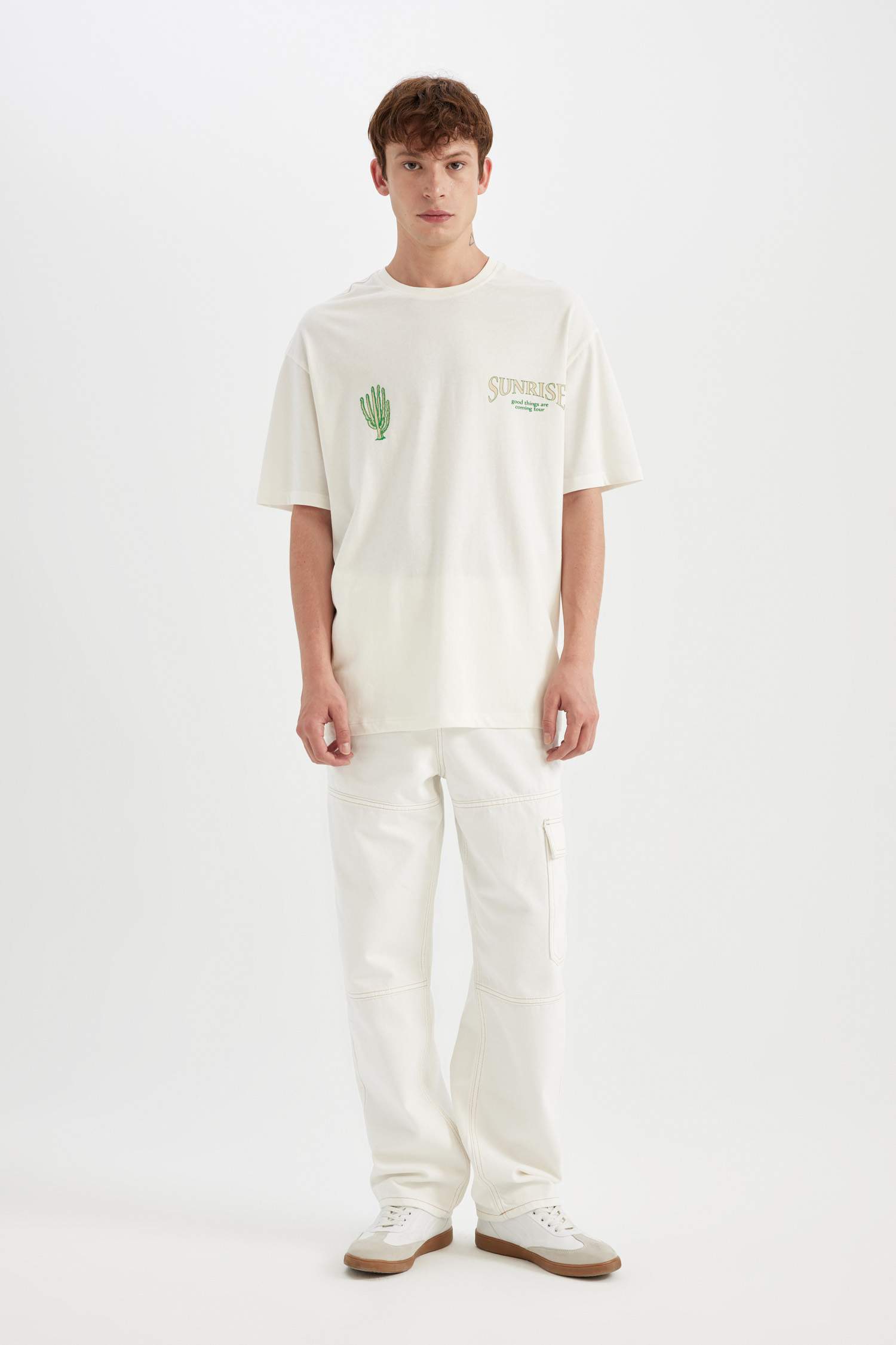 Comfort Fit Crew Neck Printed Short Sleeve T-Shirt