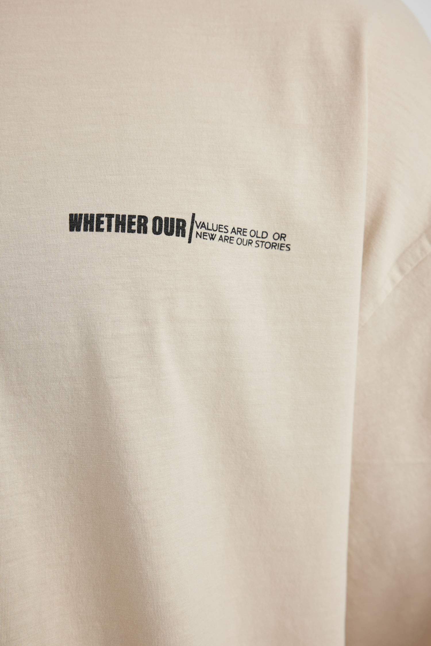 Oversize Fit Crew Neck Printed Short Sleeve T-Shirt