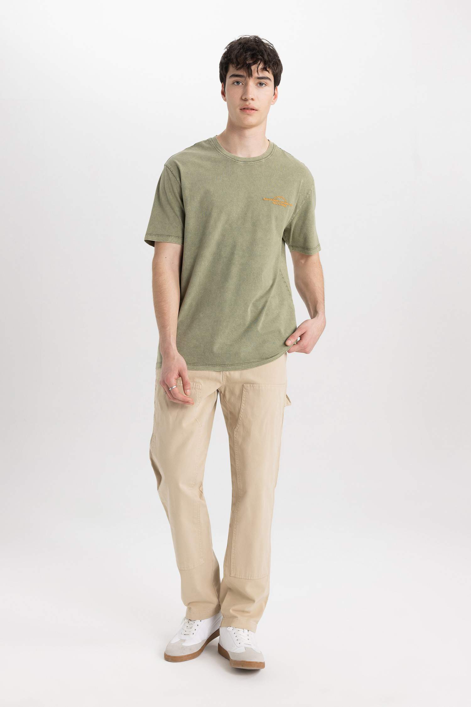 Regular Fit Bisiklet Yaka Baskılı Kısa Kollu Tişört