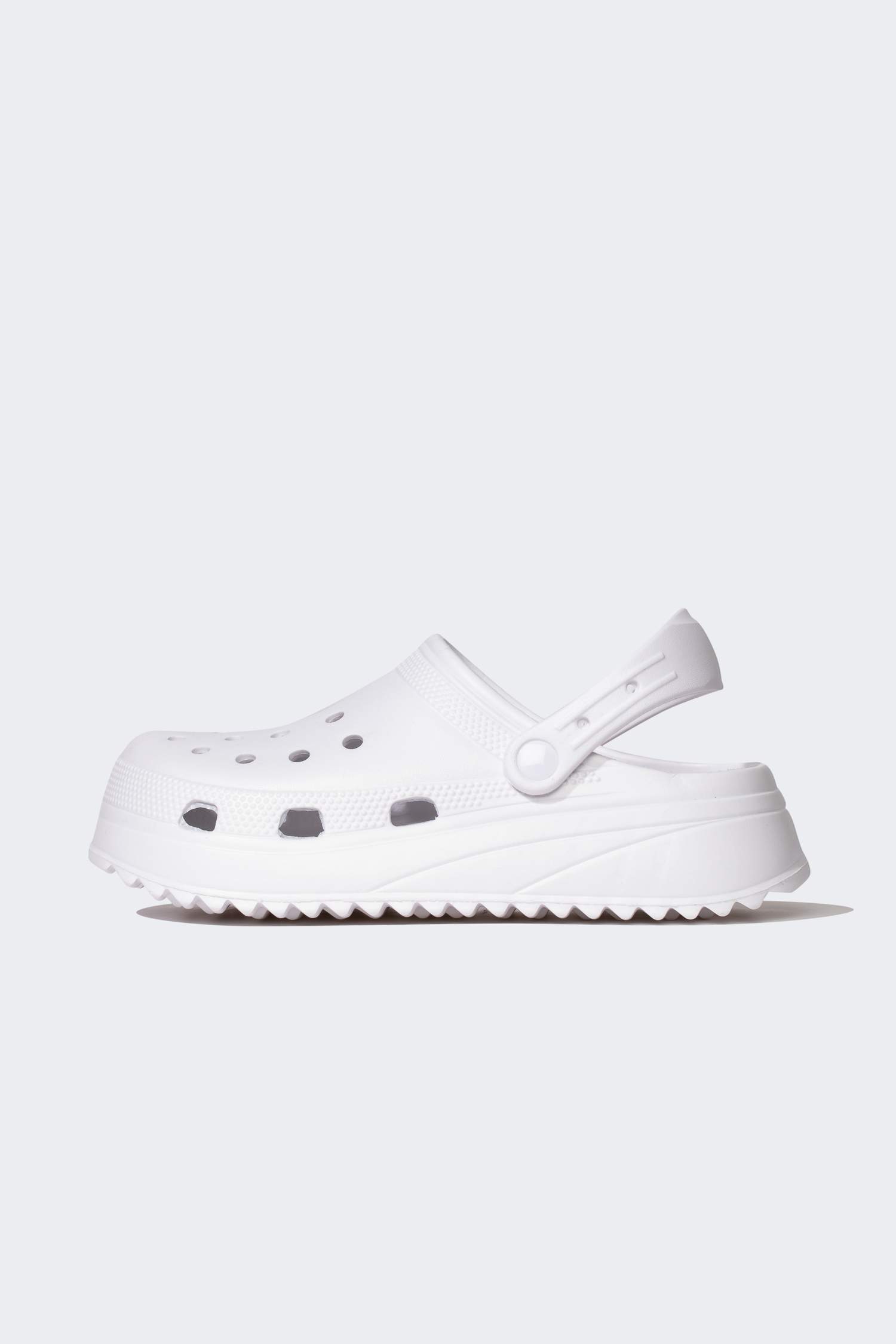 شبشب حريمي بكعب عالي