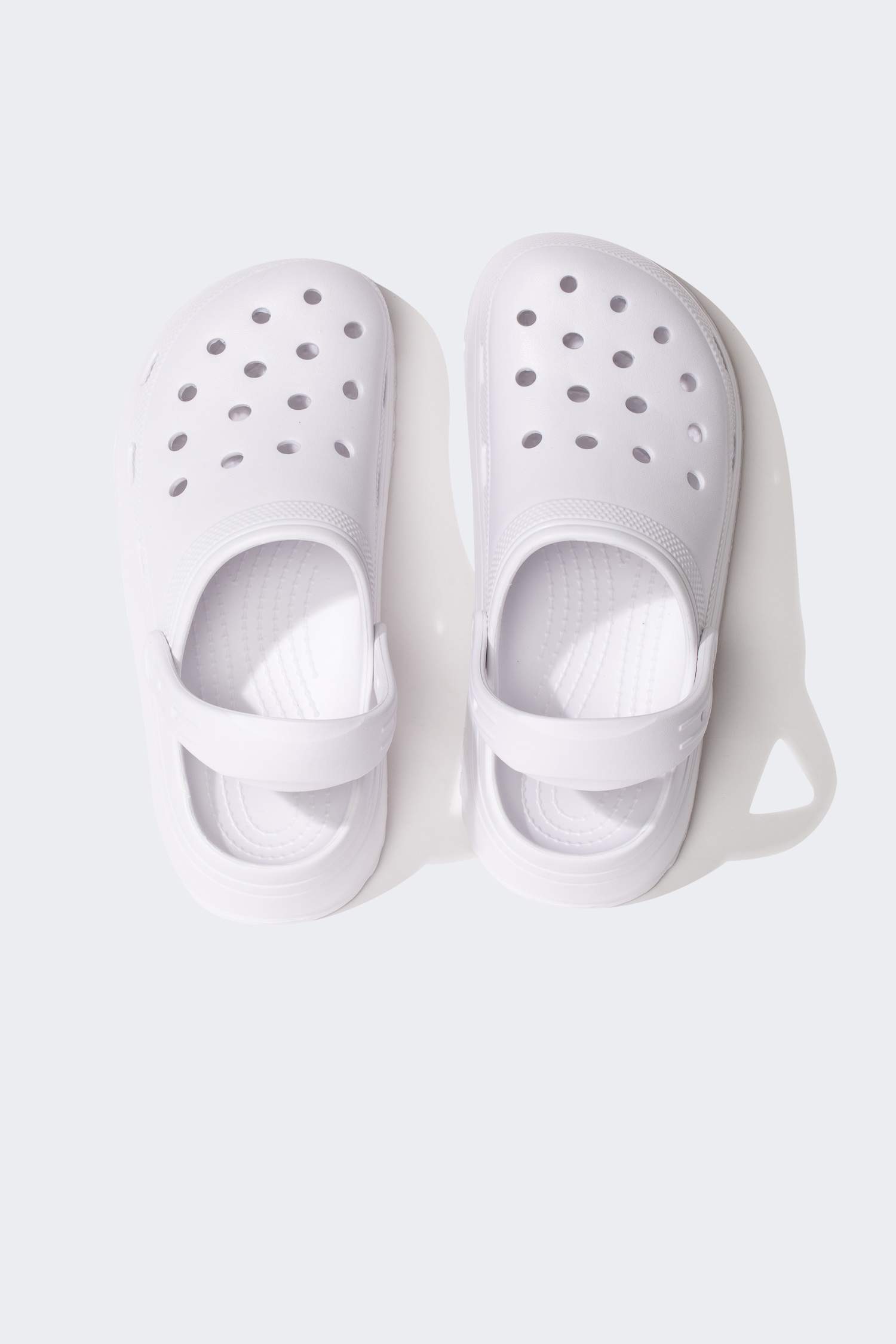 شبشب حريمي بكعب عالي