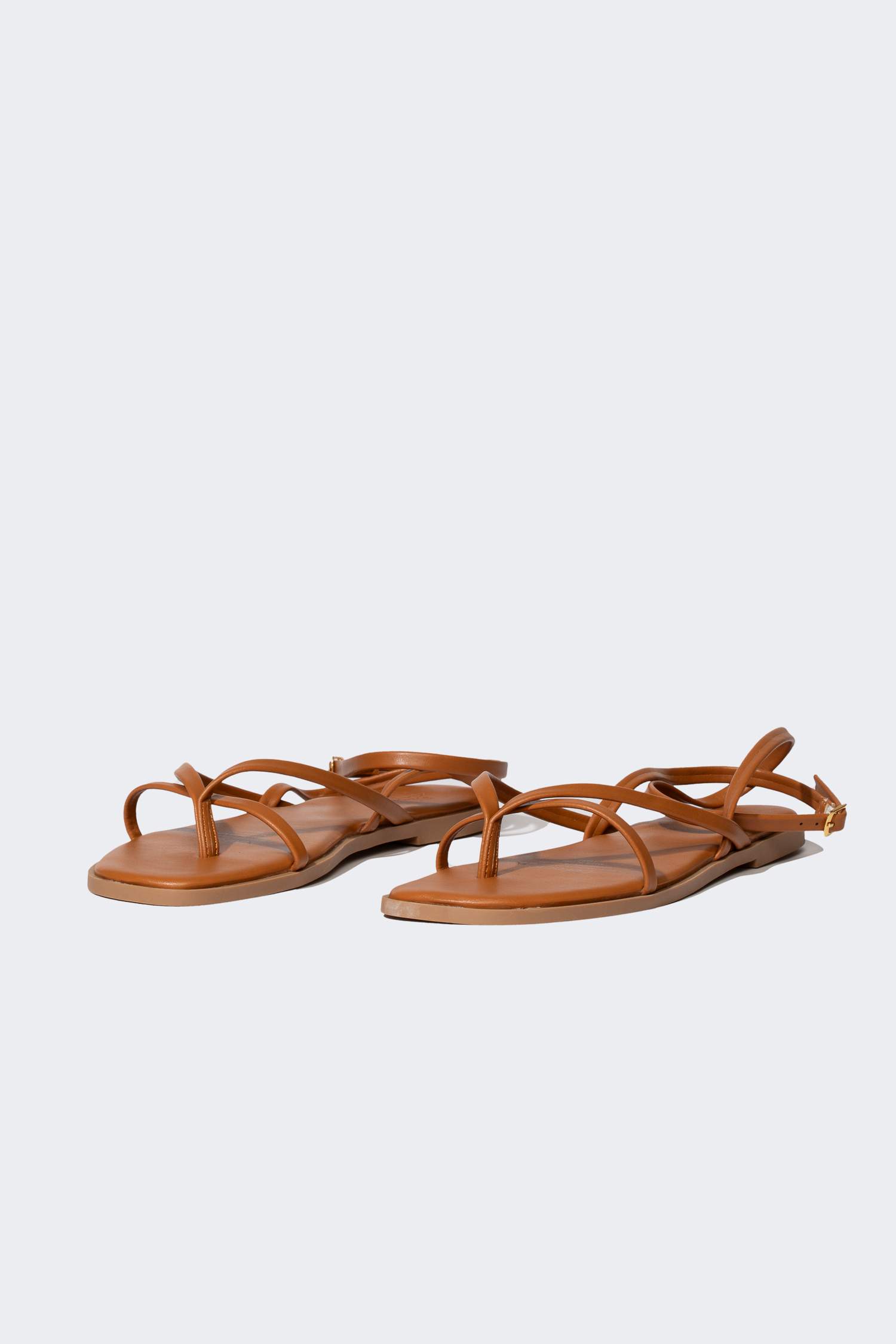 Kadın Bağcıklı Düz Taban Suni Deri Sandalet